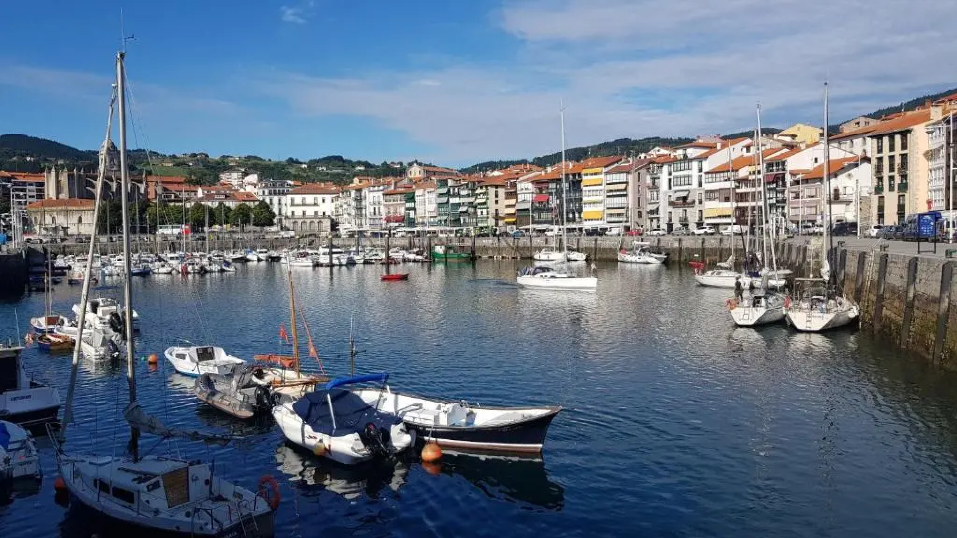 Sea Coast Lekeitio by HomeBilbao