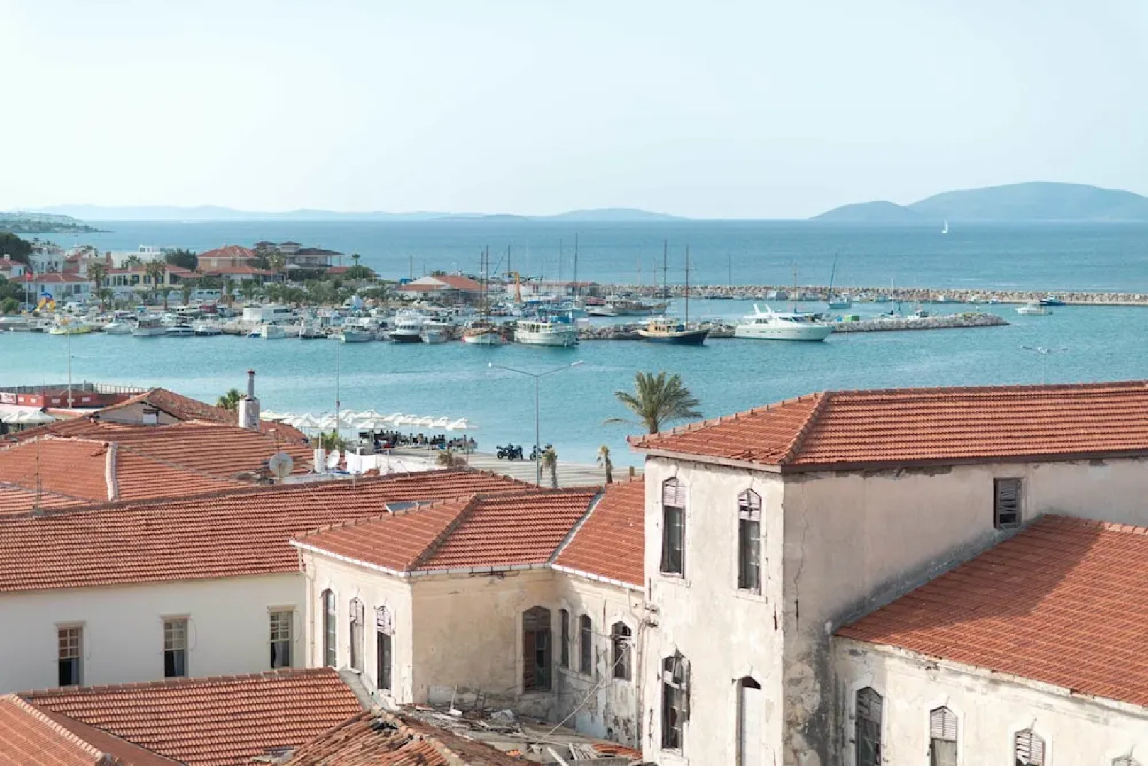 Ileri Hotel & Apartments