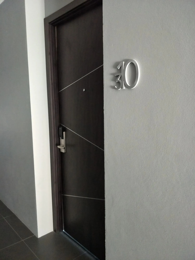 Wake Up Aonang Hotel