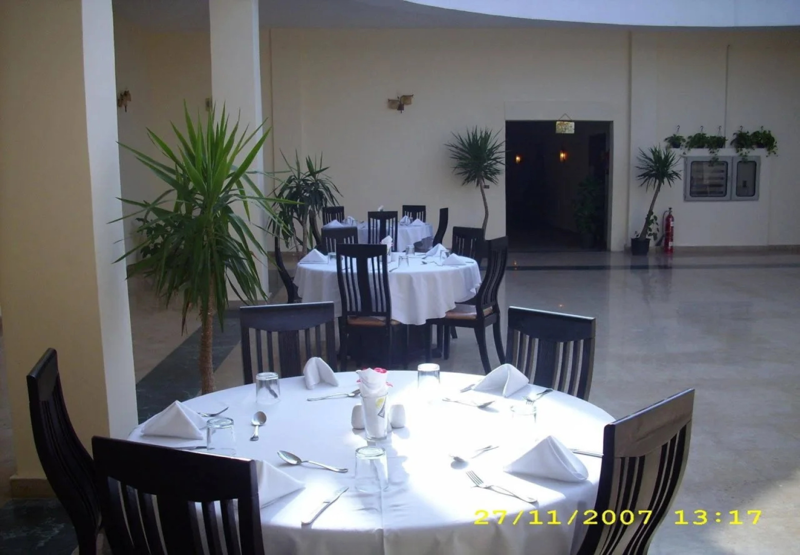 Down Town Alexandria Hotel