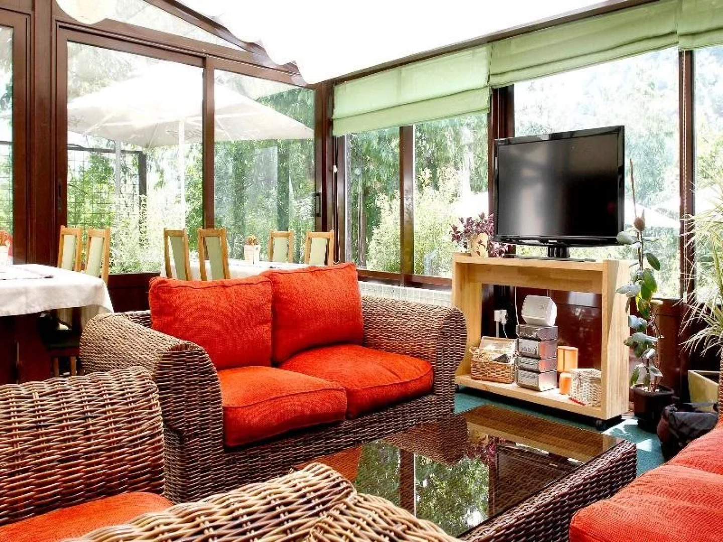 Queen Teuta Palace Resort