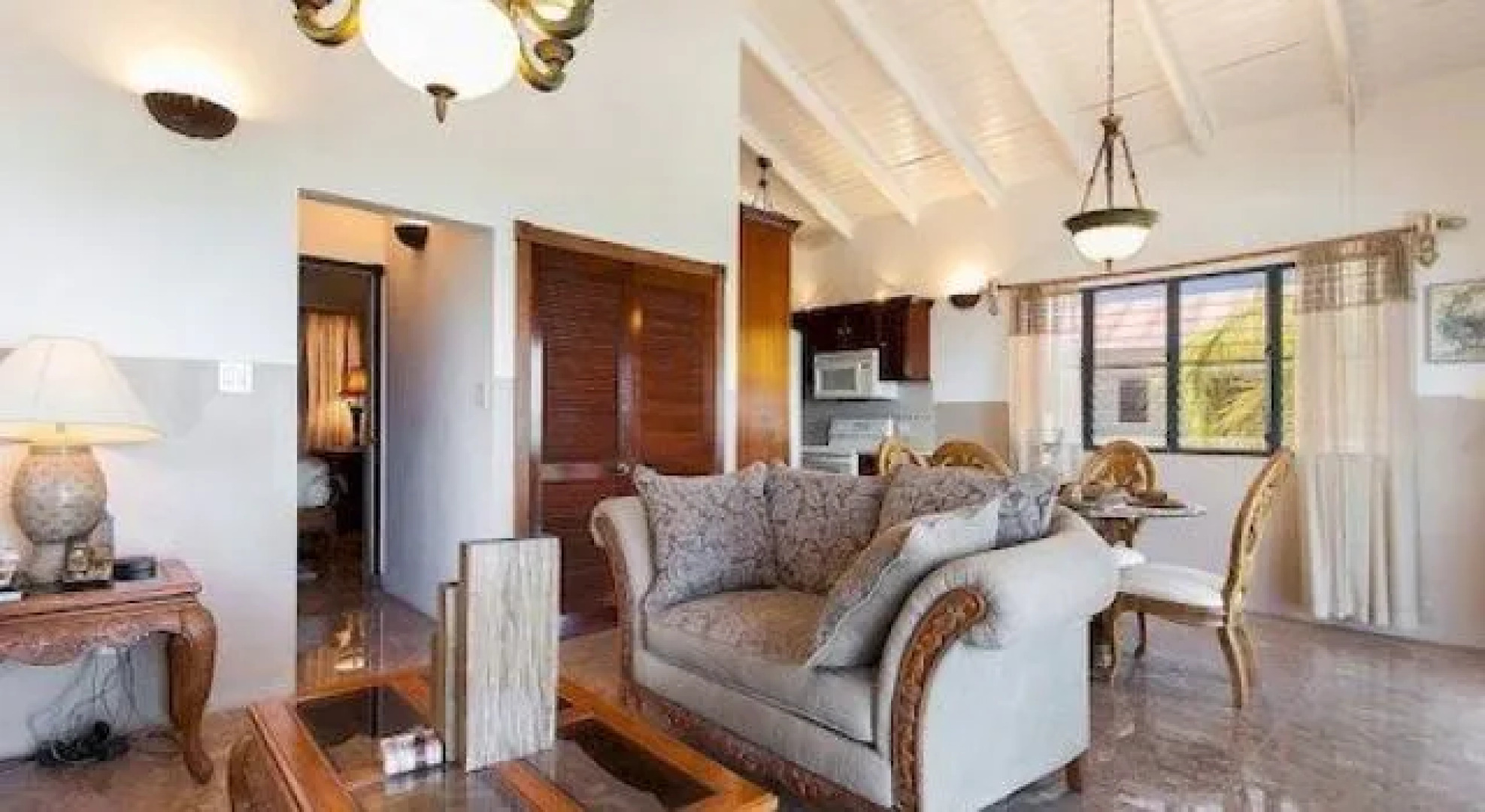 Secret's Oceanfront Vacation Villa