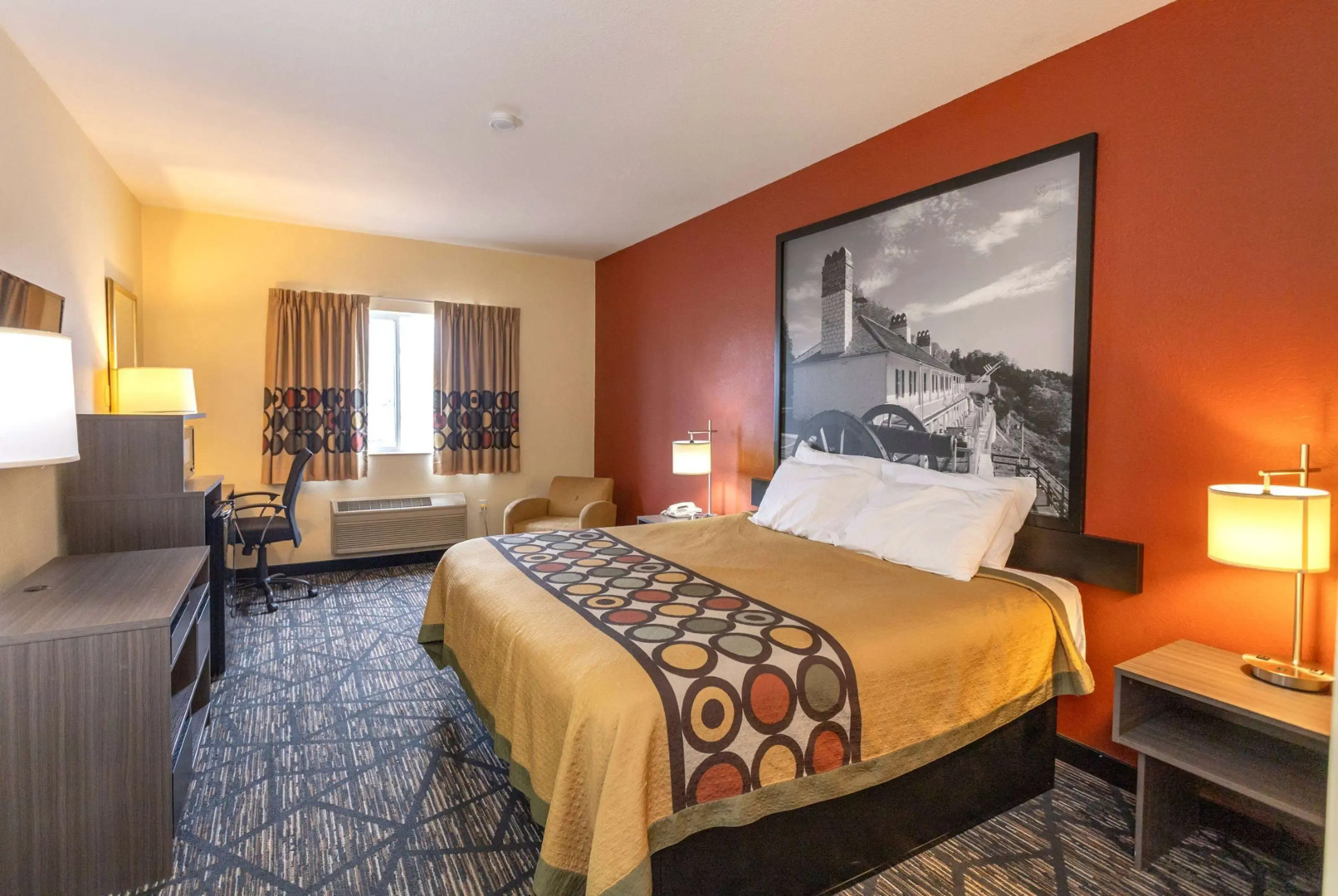 Super 8 by Wyndham Big Rapids