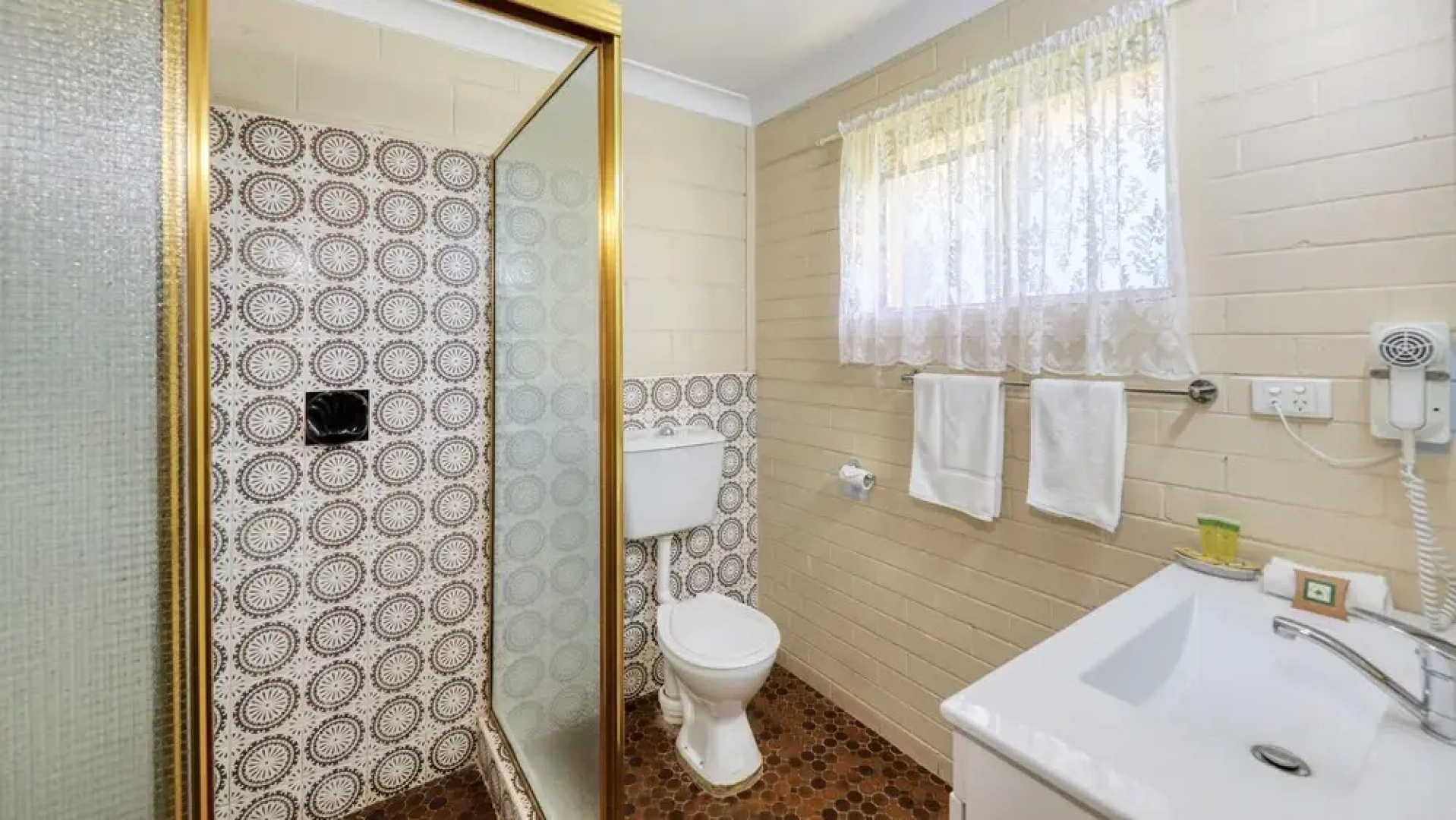 Mu S Boutique Motel