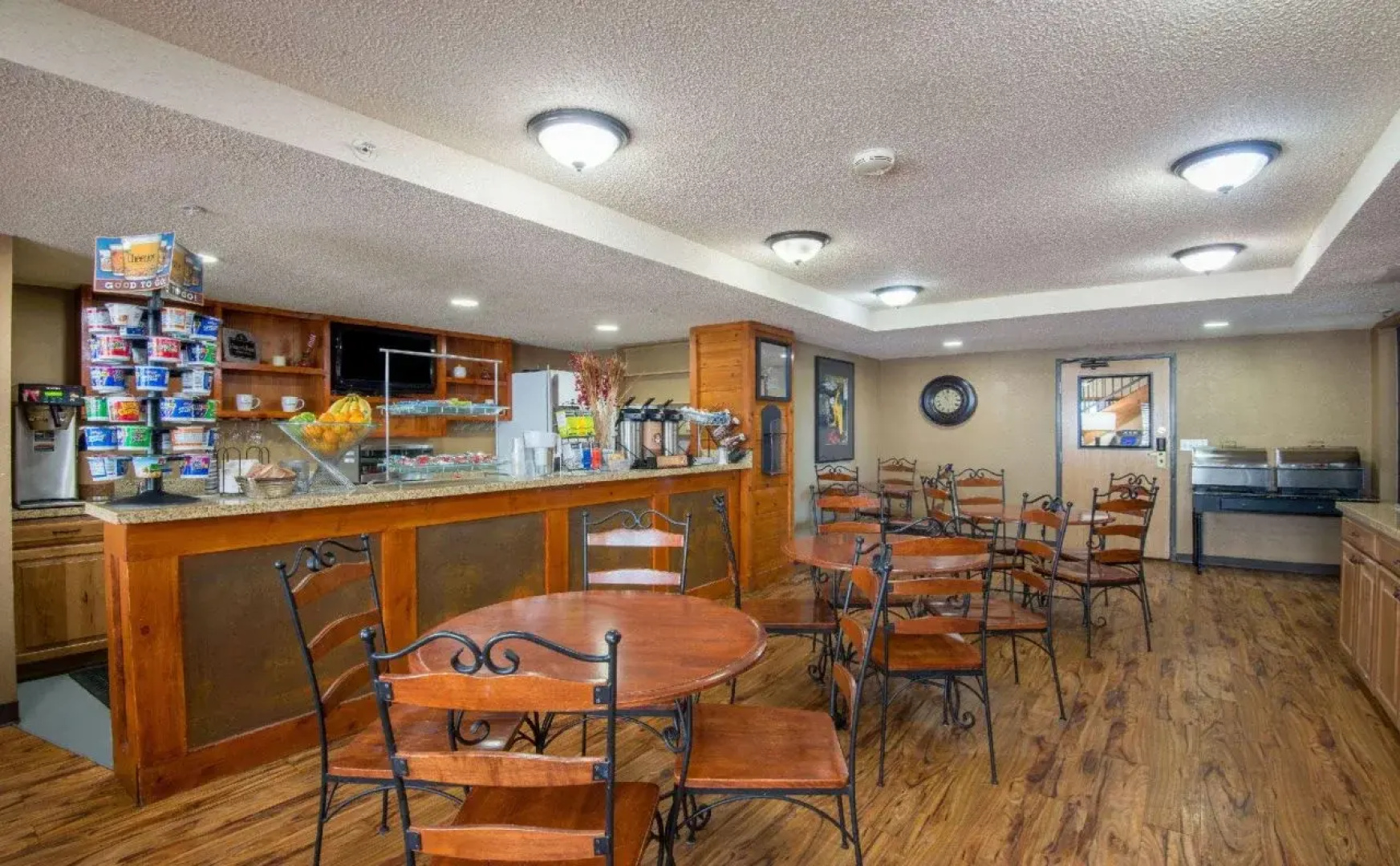 AmericInn Lodge & Suites Eagle