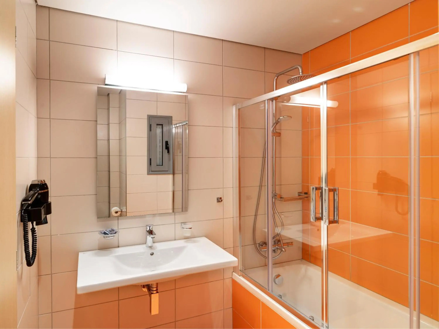 Phidias Piraeus Hotel