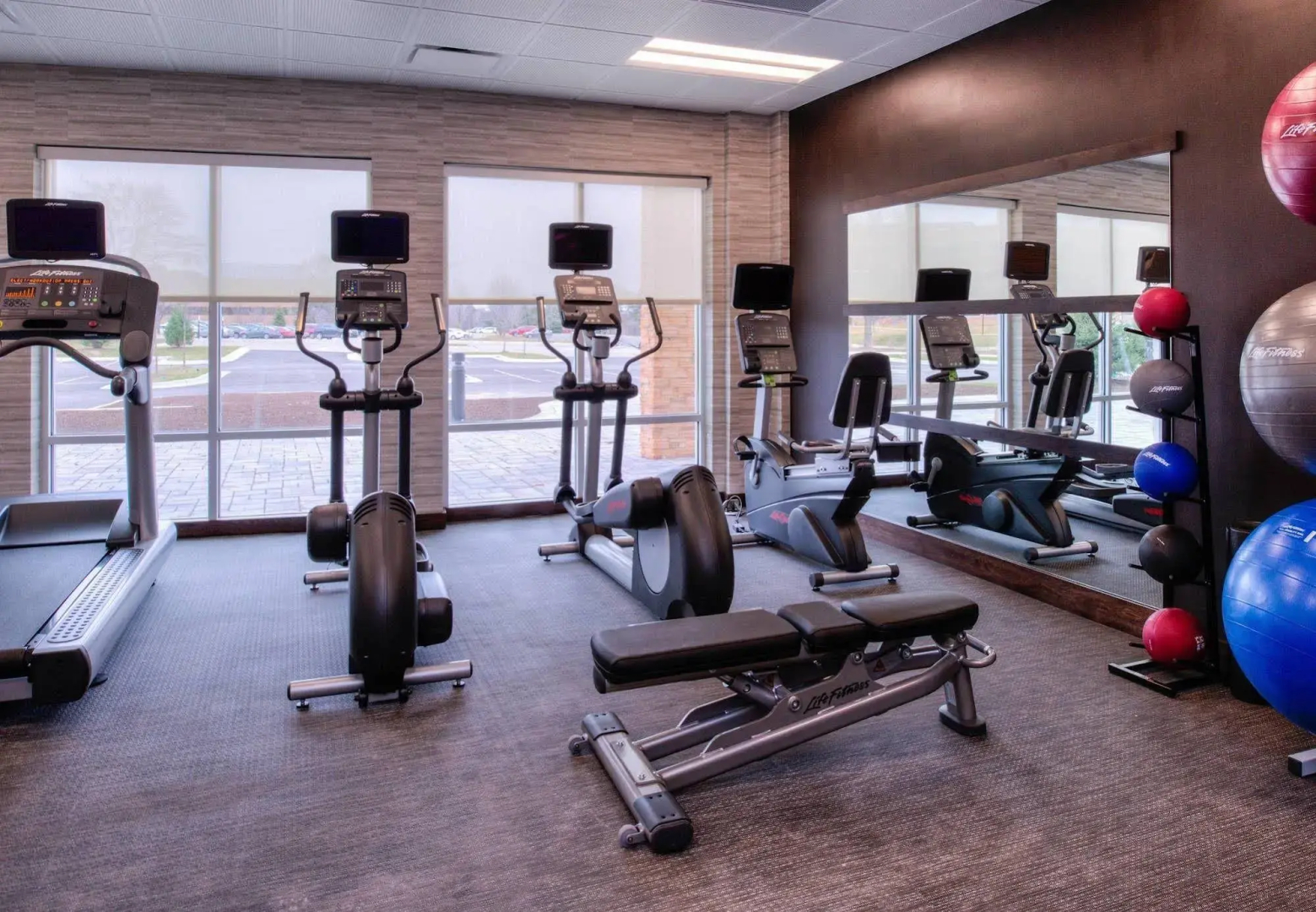Courtyard by Marriott Detroit Farmington