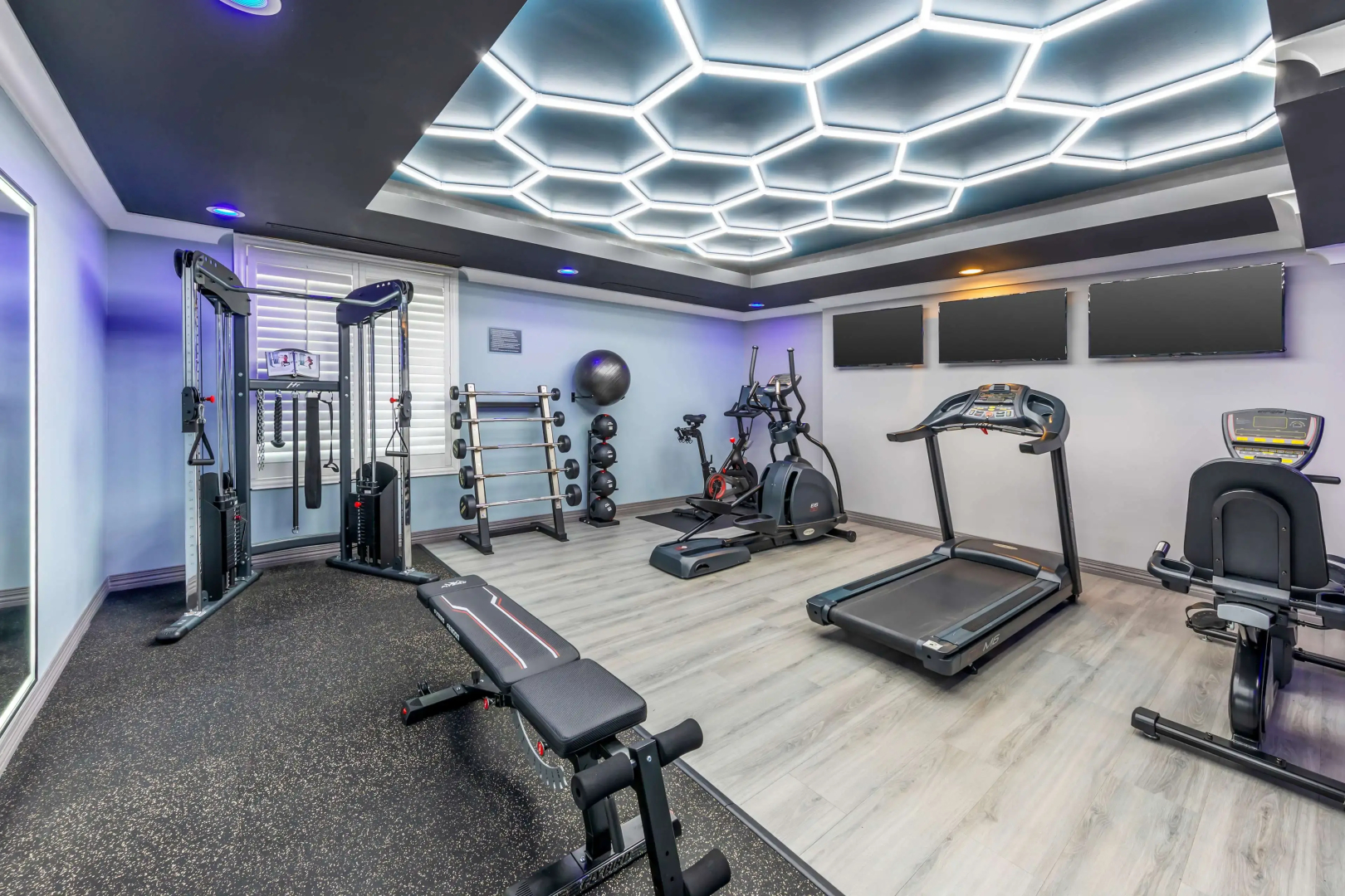 Best Western Plus Avita Suites