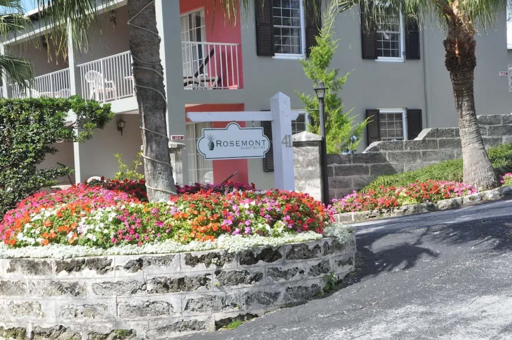 Rosemont Guest Suites