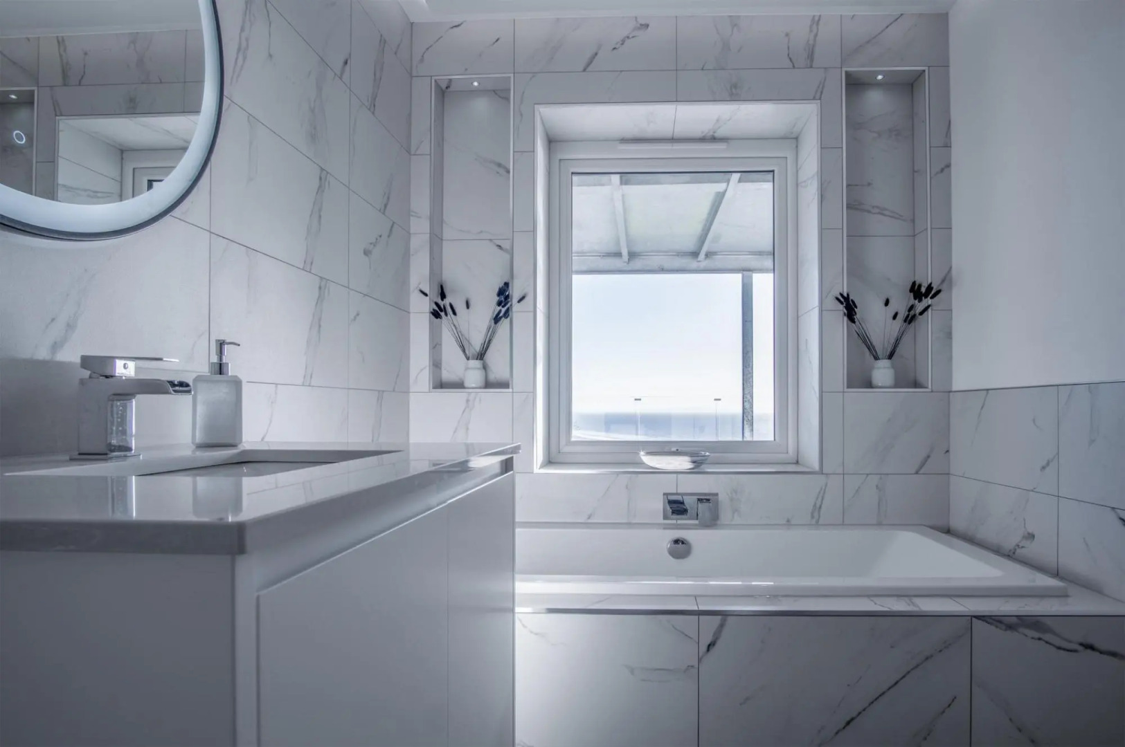 Sunrise - 5 Bedroom Luxurious Holiday Home - Pendine