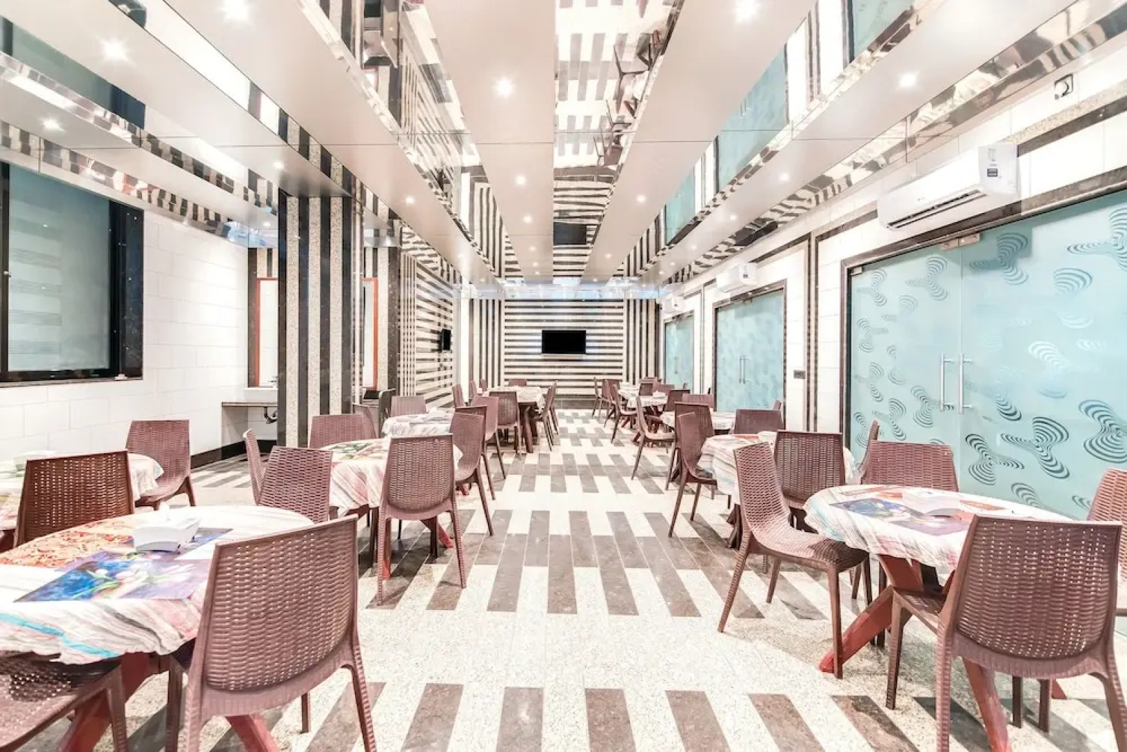 Capital O 48876 Shri Saibaba Satsang Mandal