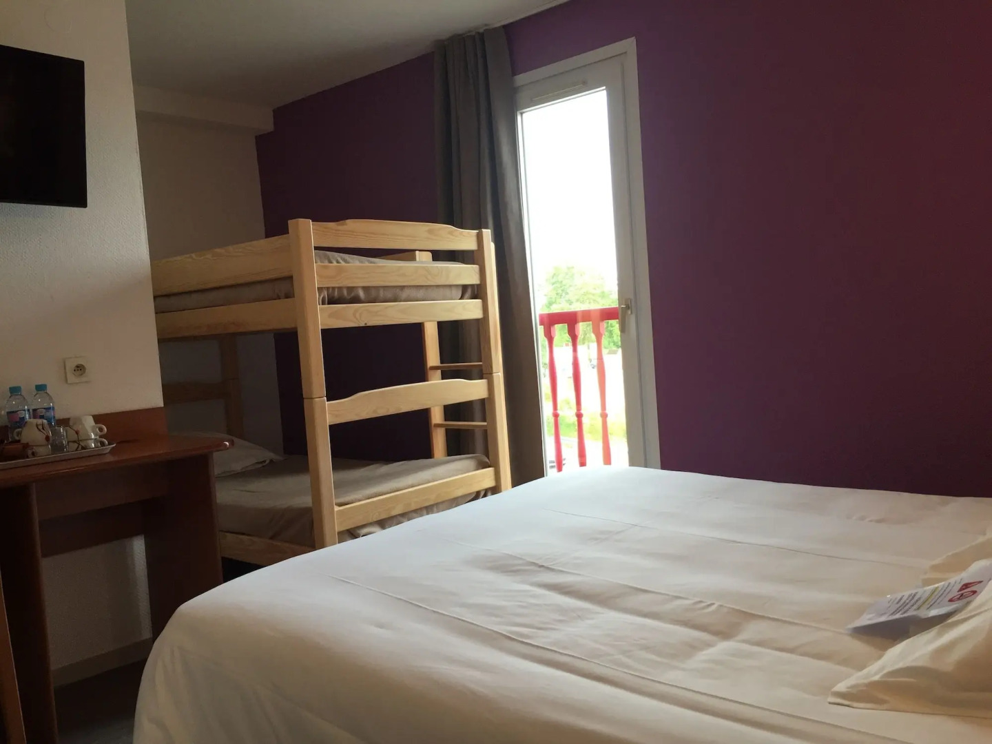 B Hotel Troyes Aéroport