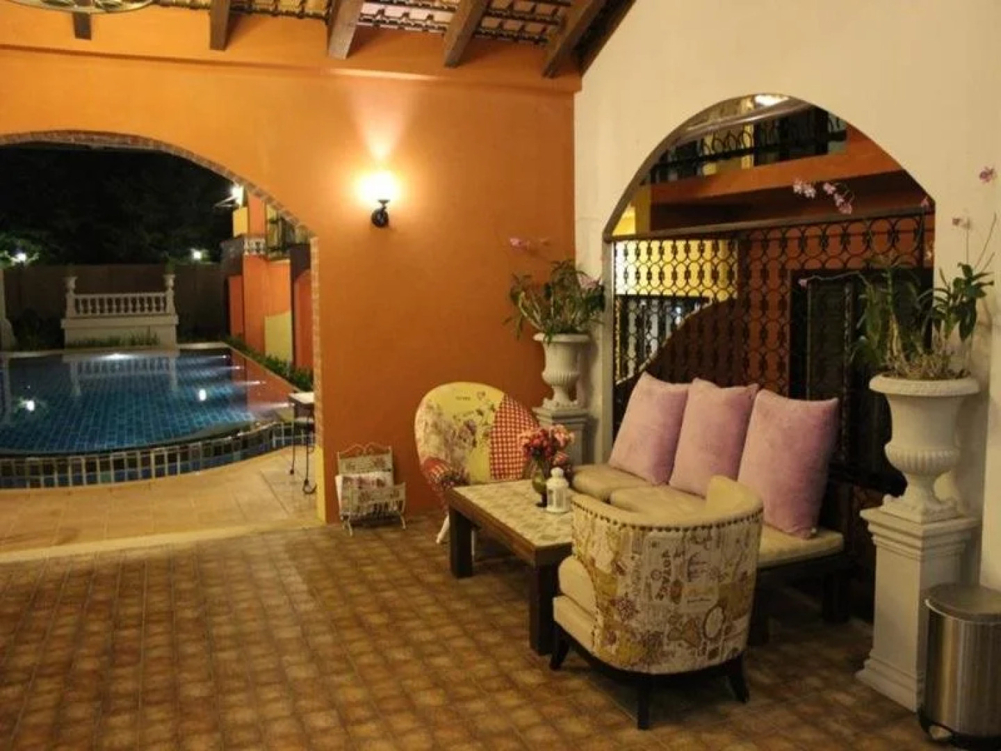 Hotel Toscana Trat