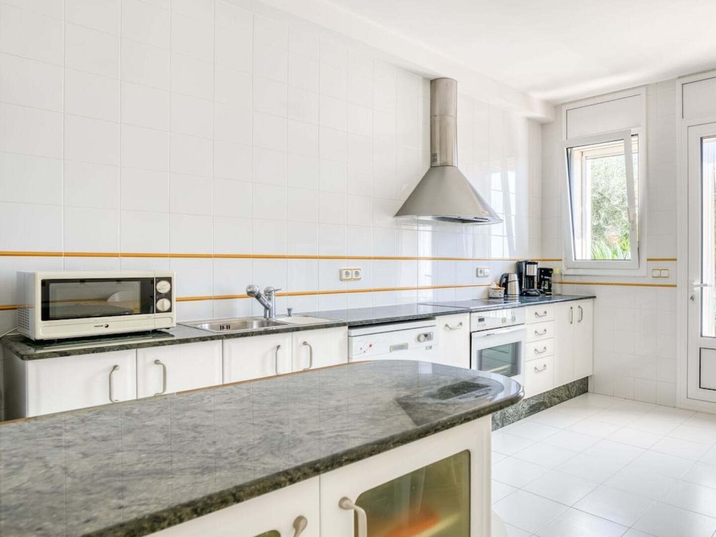 Exotic Villa in Roda de Barà with Private Pool