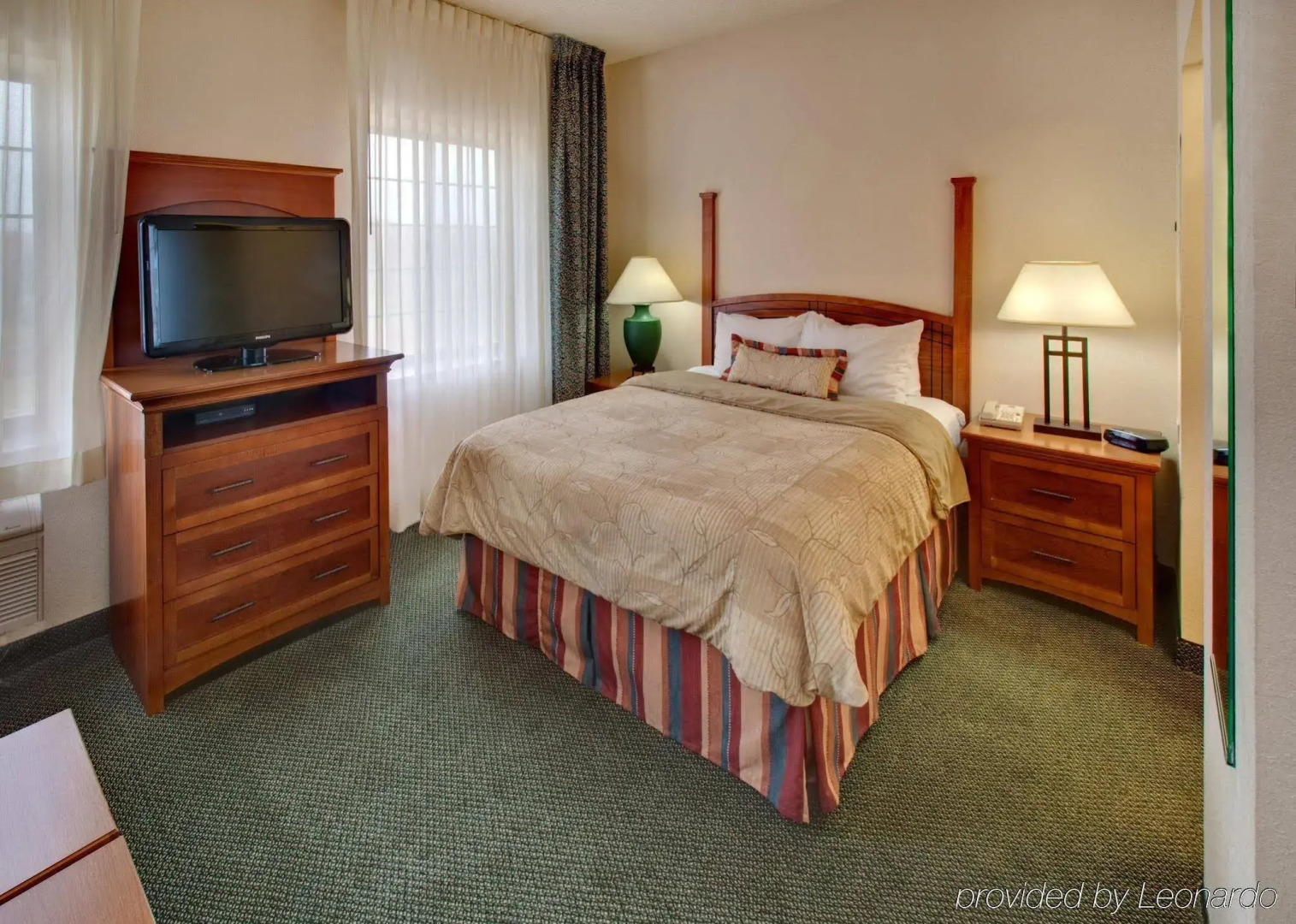 Staybridge Suites Chicago-Oakbrook Terrace by IHG