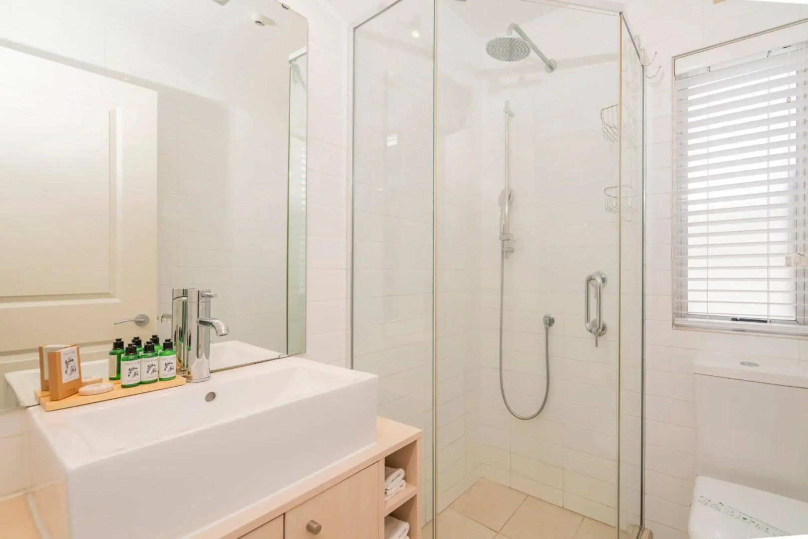 Crowsnest Apartments