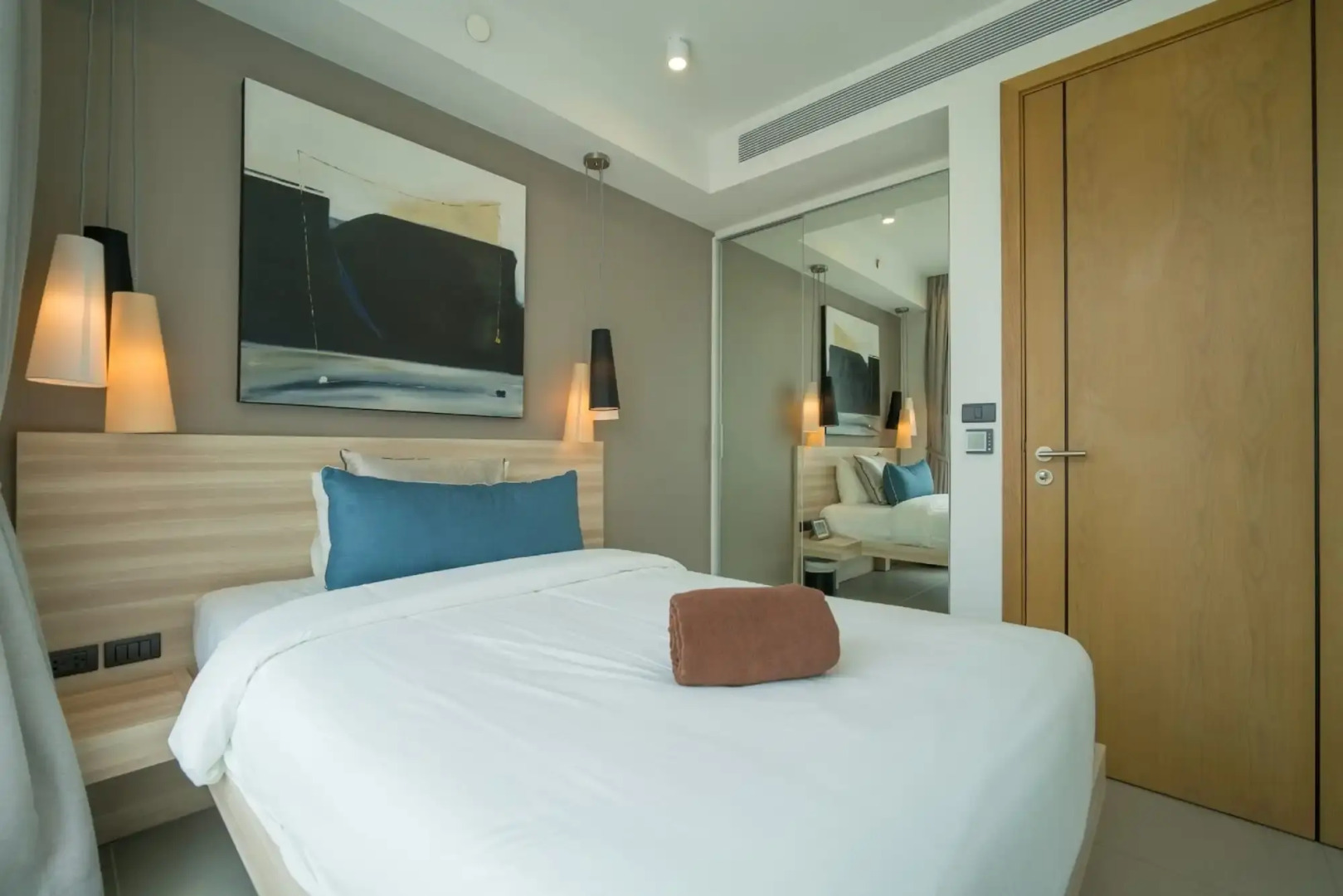 Oceanstone by RESAVA