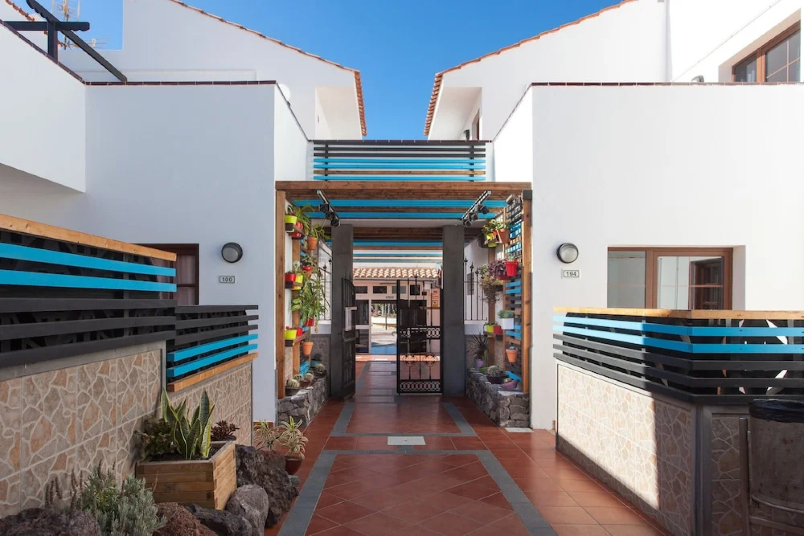 Fuerte Holiday Sunset Boulevard