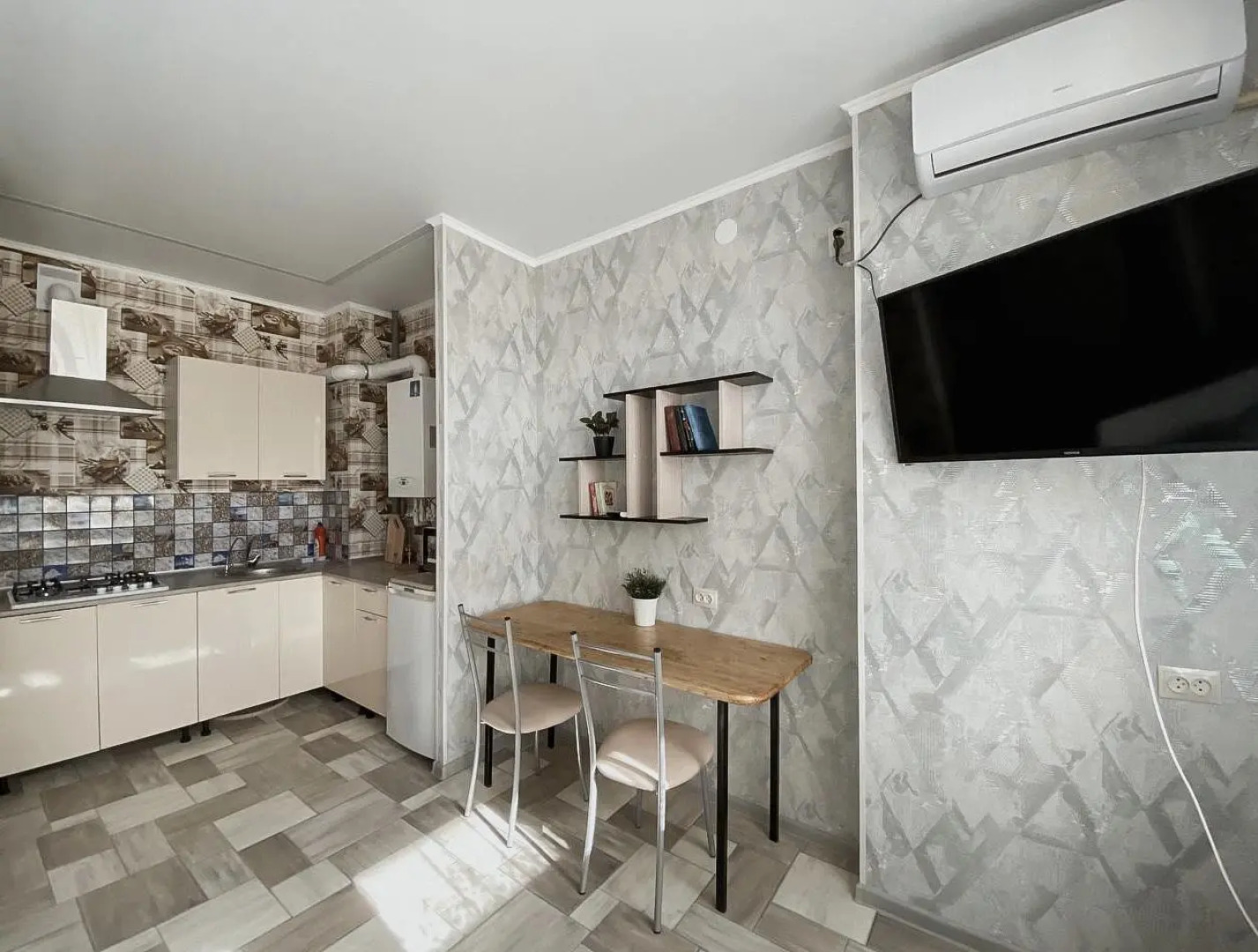 Green FOX на Генерала Епишева 19