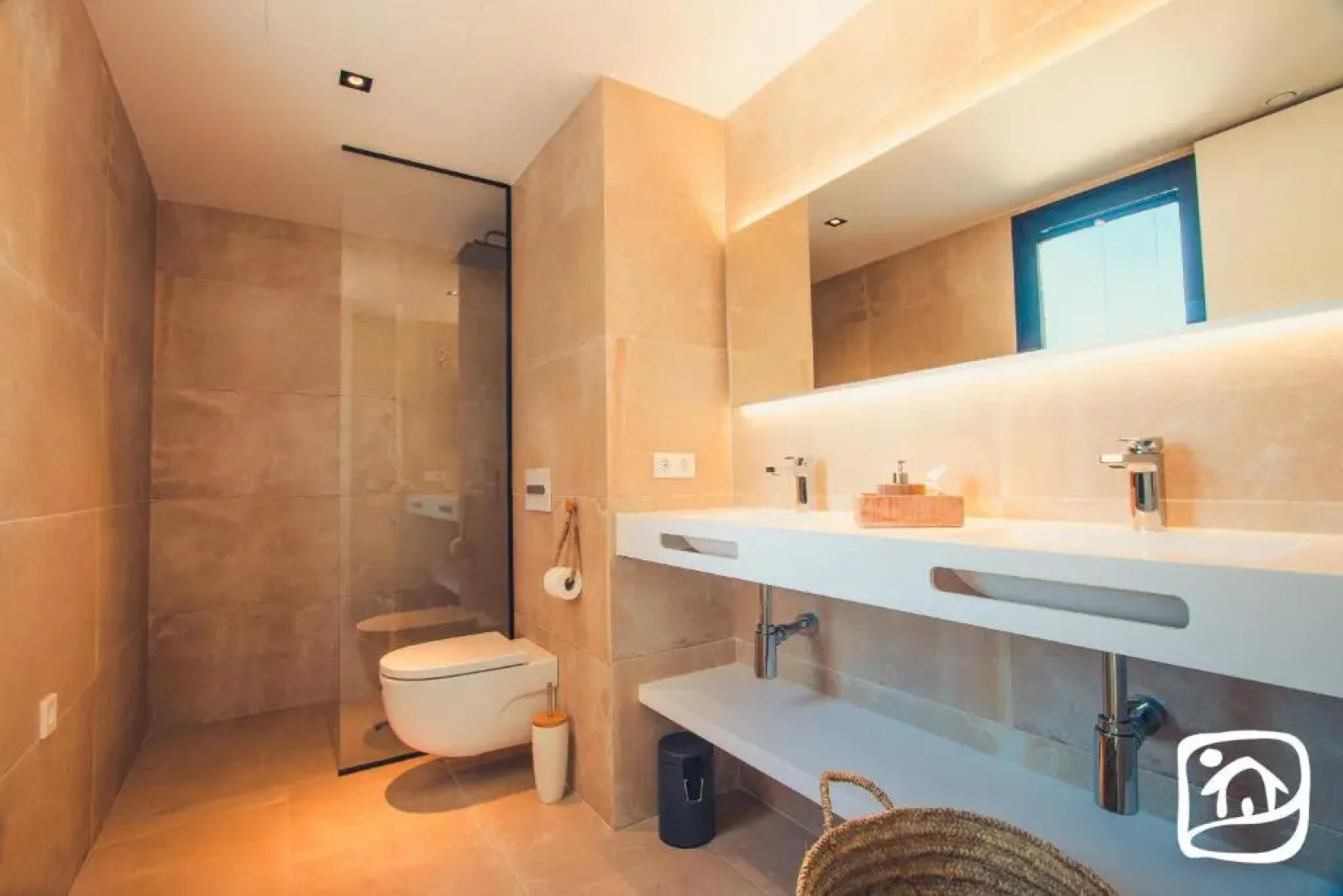 Abahana Villas Avalon