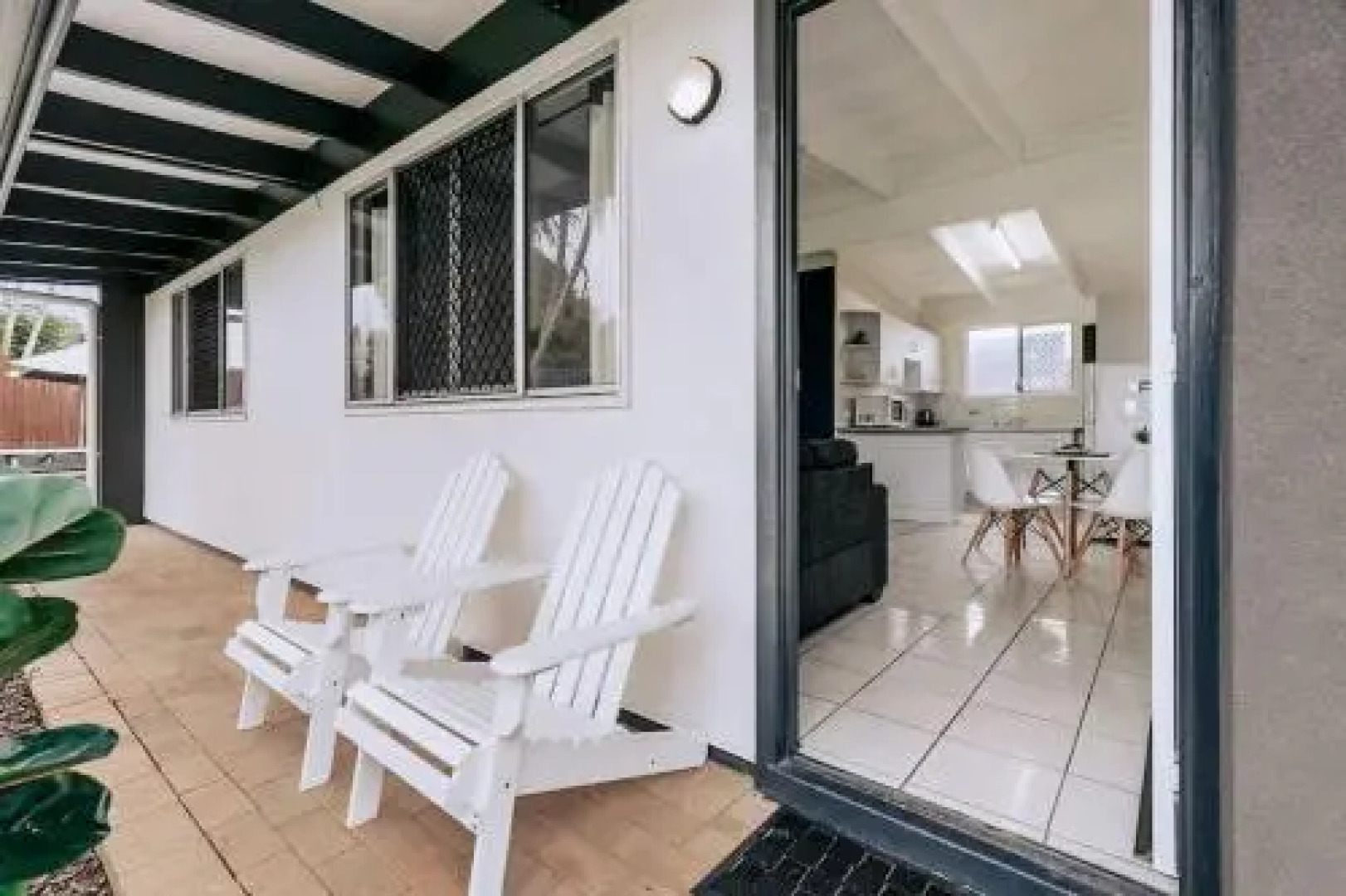 Frasers on Rainbow Hostel