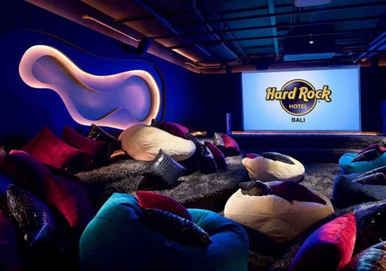 Отель Hard Rock Hotel Bali