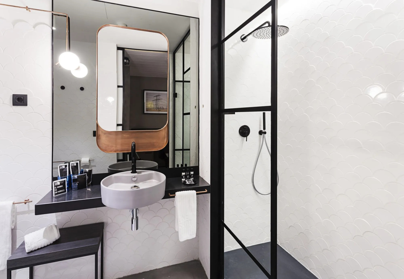 Отель One Shot Tabakalera House