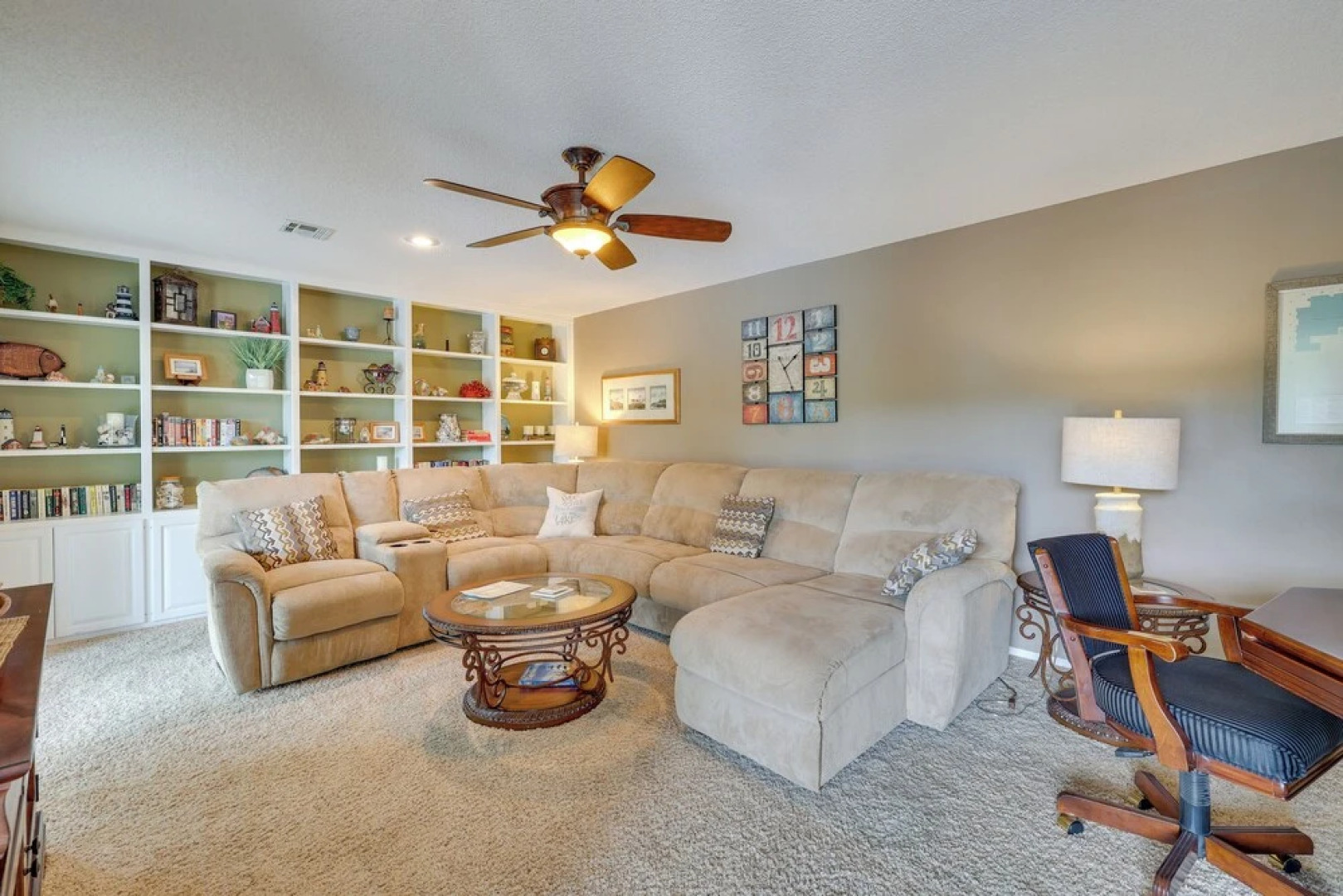 Bella Vista Home w/ Kayaks & Deck on Loch Lomond!