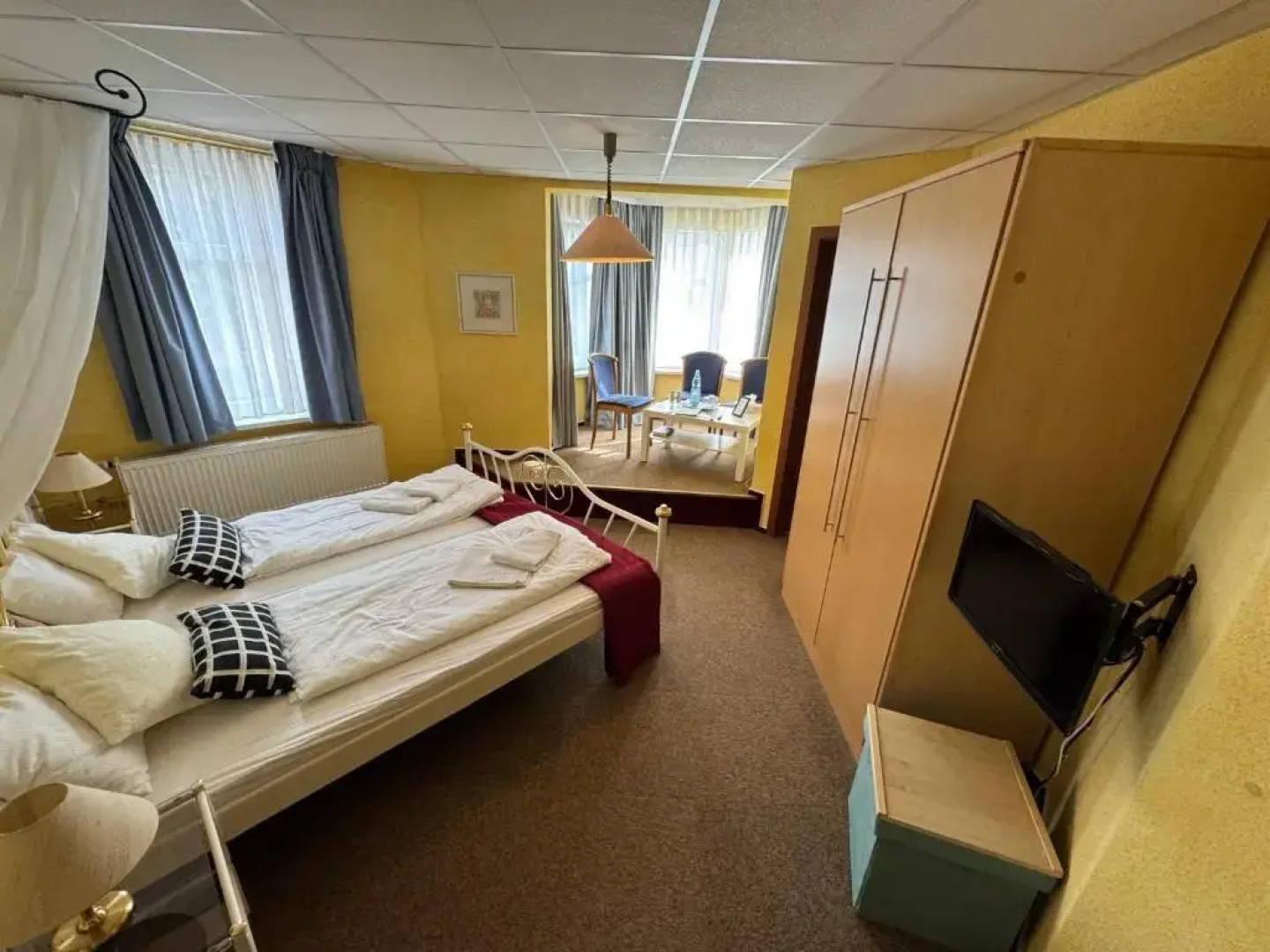 Amadeus Boutique Hotel Deutscher Hof Inn & Suites