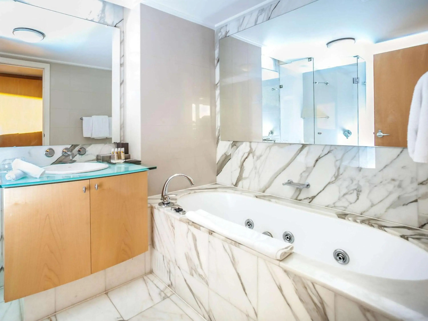 Pullman Quay Grand Sydney Harbour