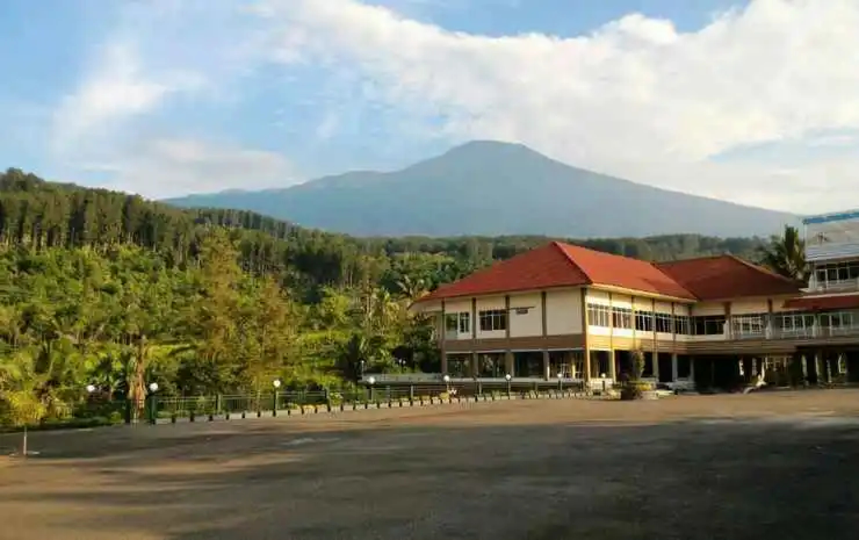 Grand Kanaya Baturraden Hotel
