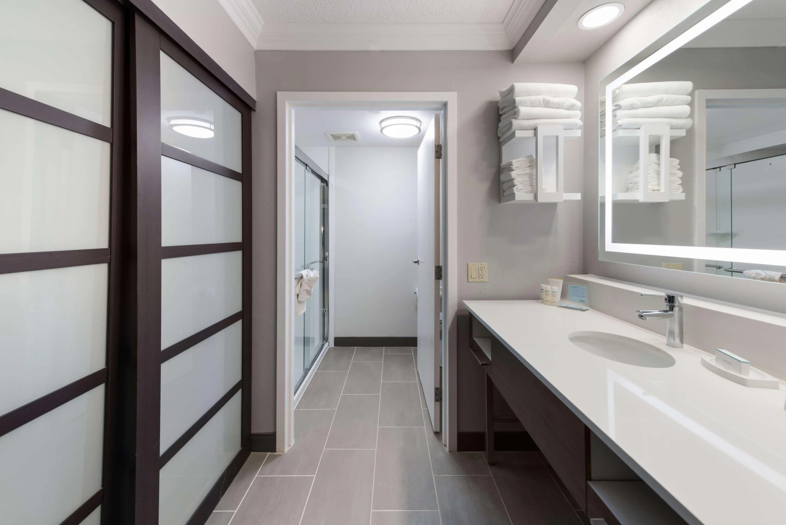 Hampton Inn & Suites Chicago/Hoffman Estates