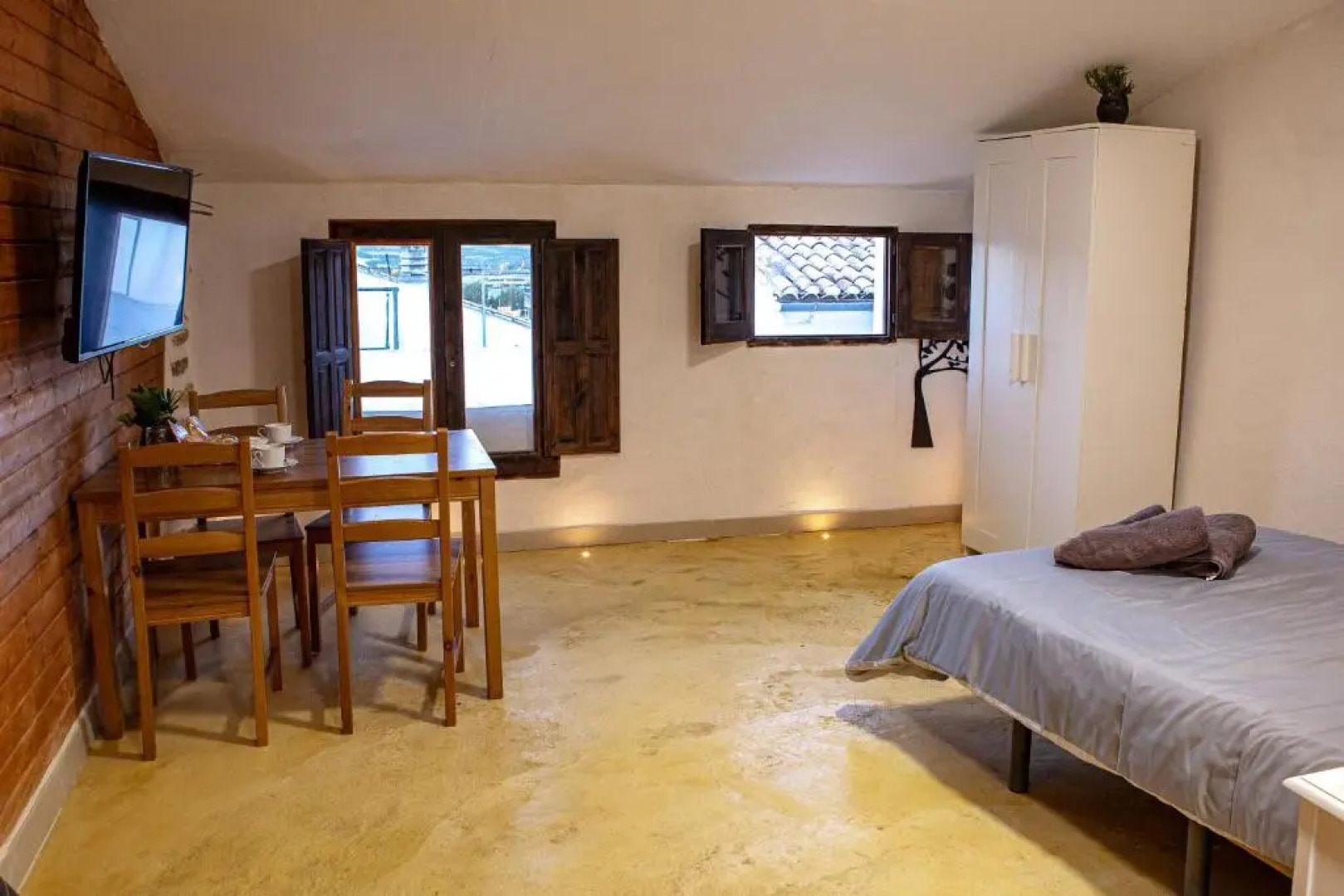 Fortress Jacuzzi Suites