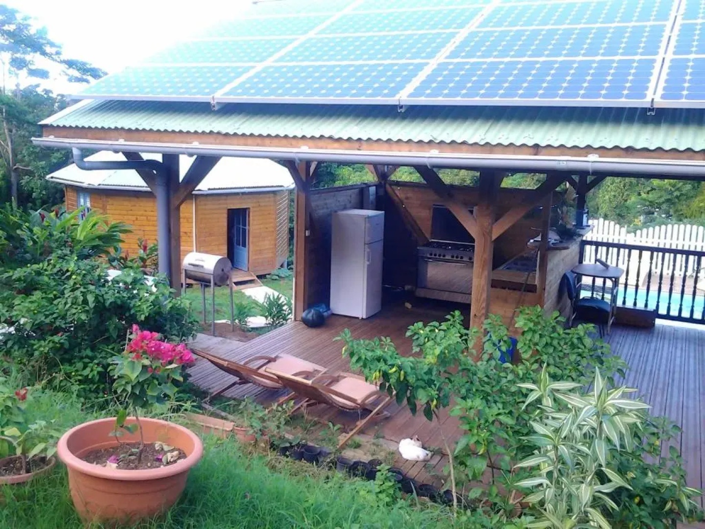 Bungalow de 2 chambres avec piscine partagee jardin amenage et wifi a Le Robert a 1 km de la plage