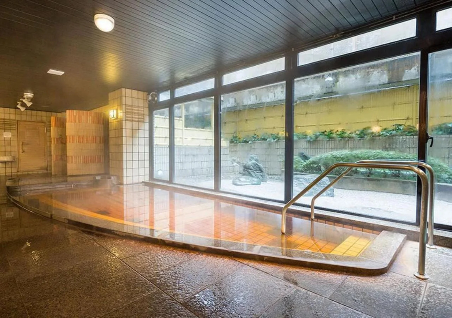 Kanazawa Hakuchoro Hotel Sanraku