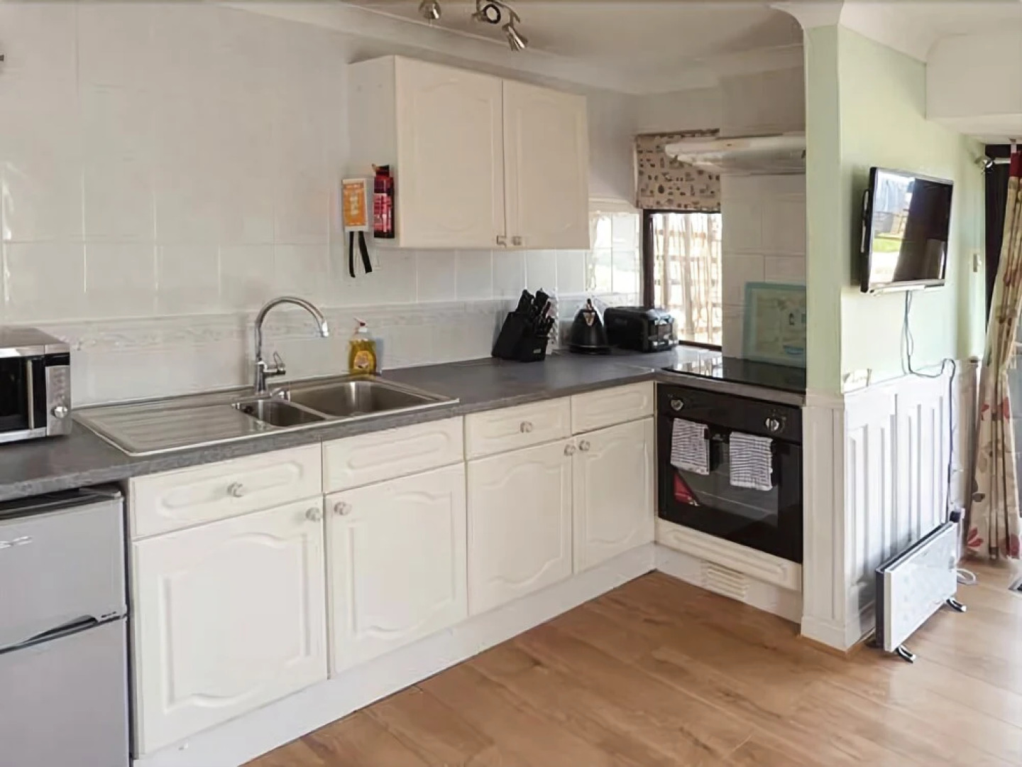 45H Medmerry Park Holiday Park