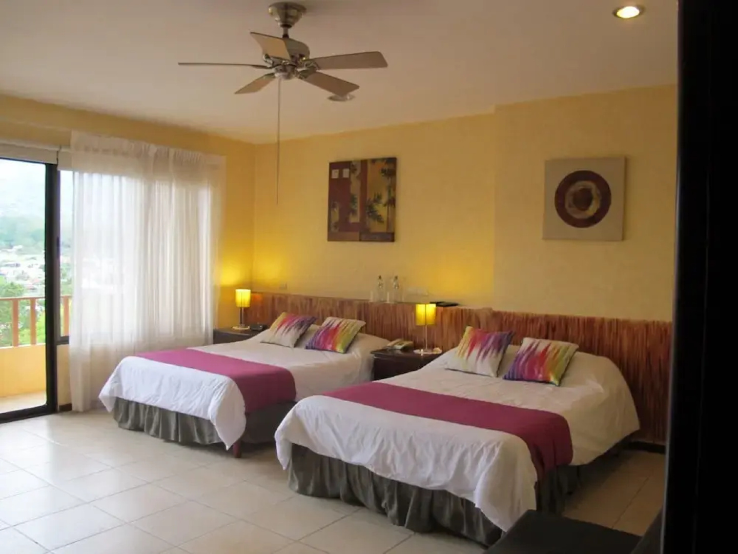 Las Cumbres Inn