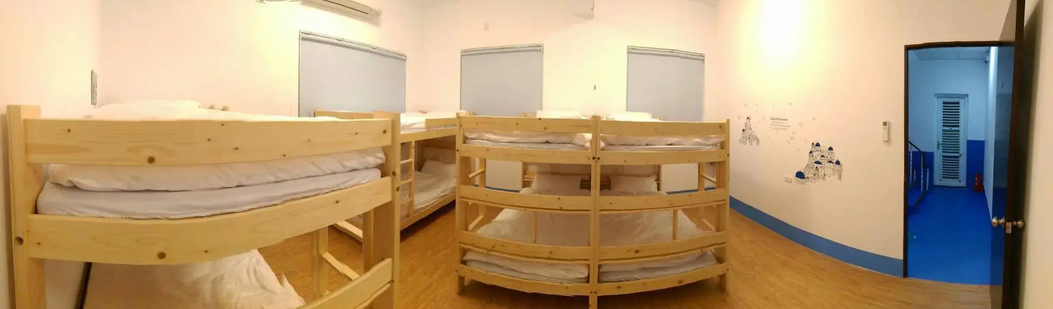 Simple Travel - Hostel