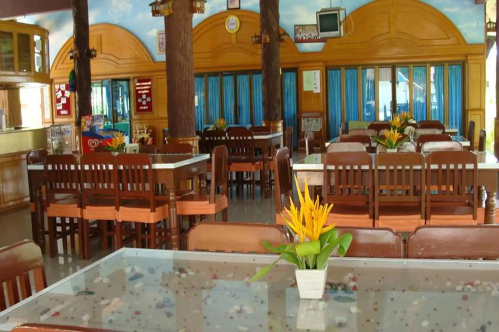 Golden Cliff Beach Resort