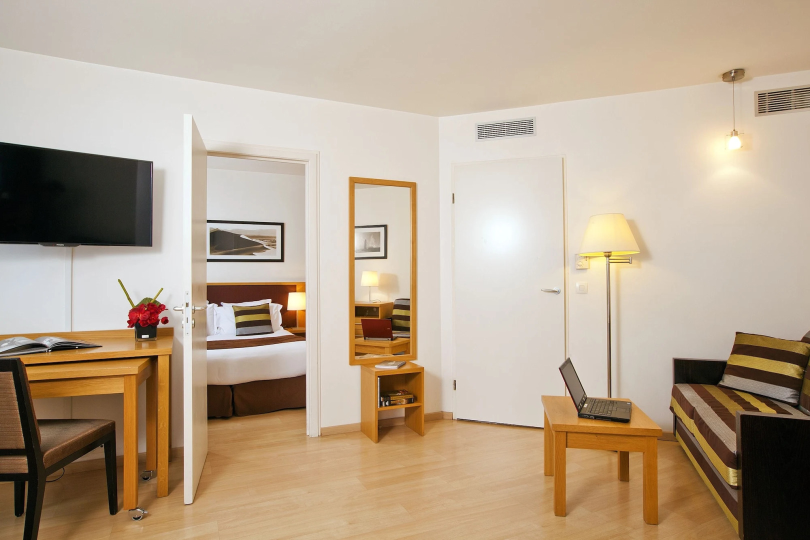 Residhome Apparthotel Paris Massy