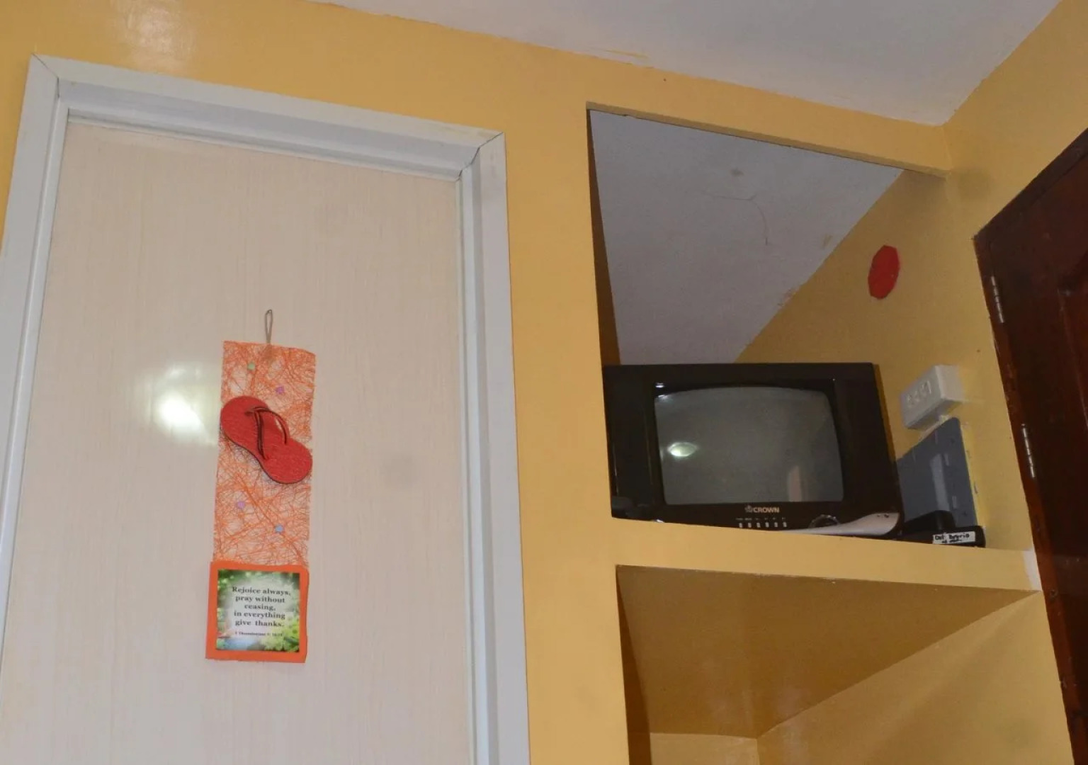 Ur Lil Haws Travel Lodge