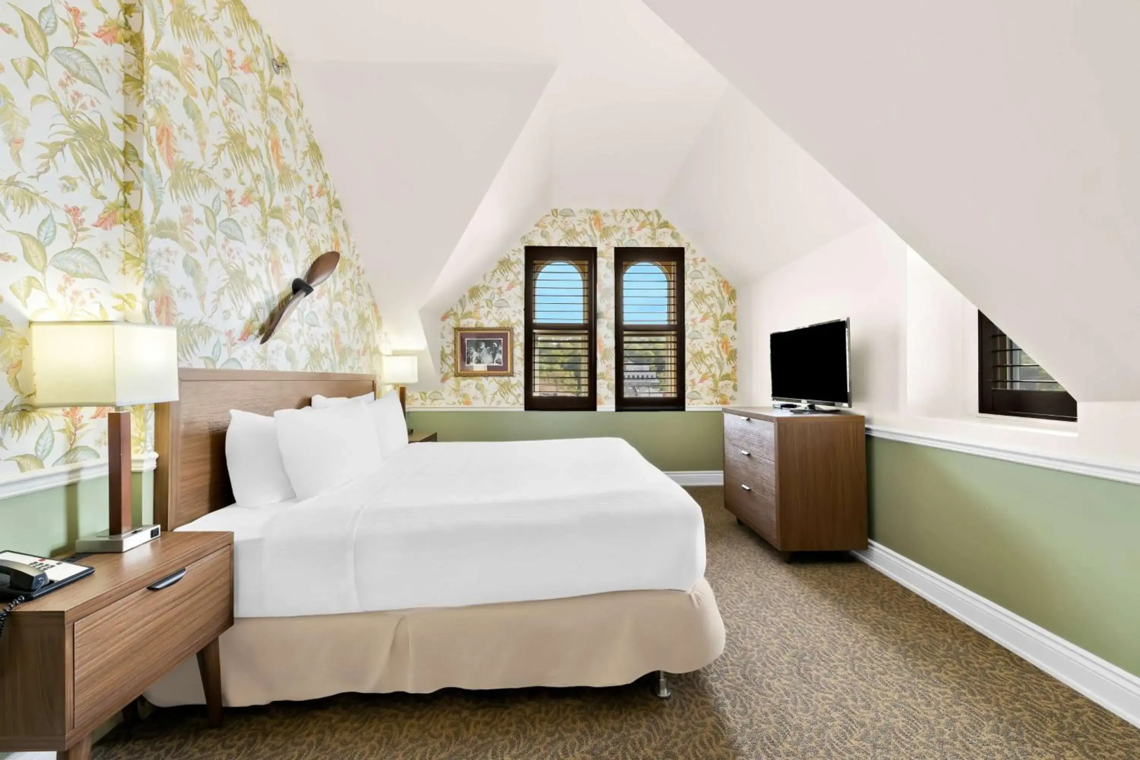 The Arlington Hotel, Bw Signature Collection