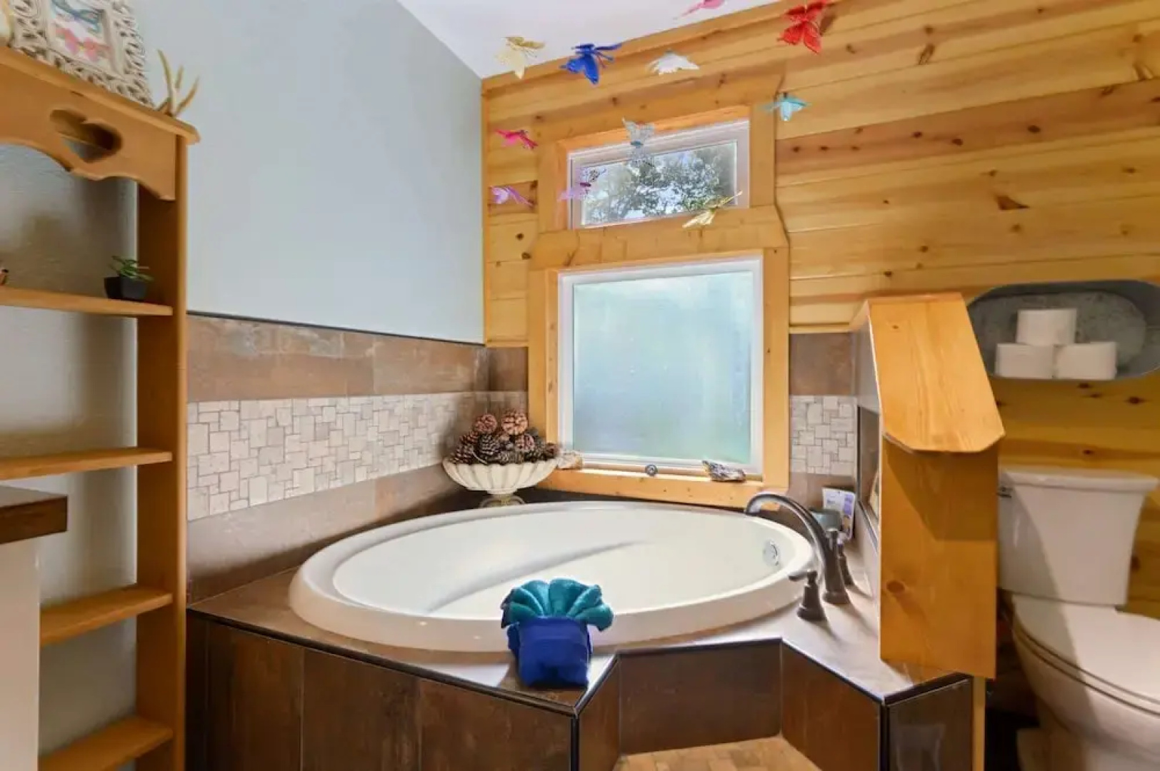 Family Friendly Cottage - Game Room+firepit+smores