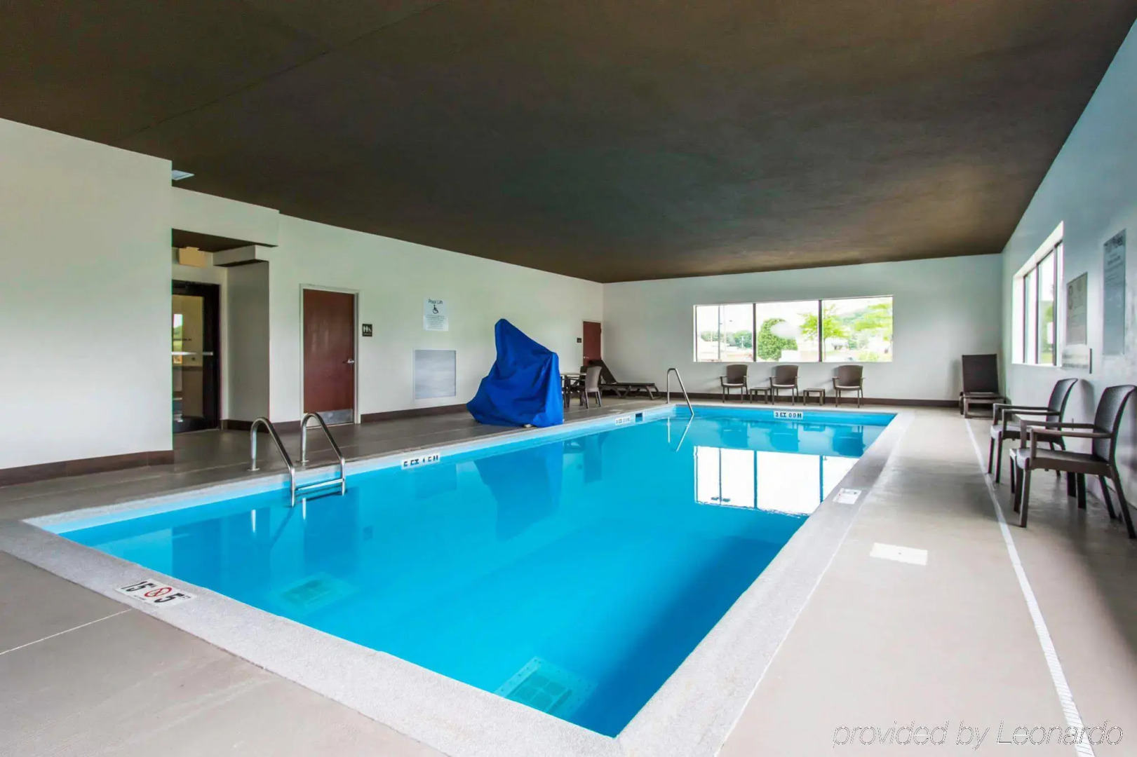 Comfort Inn & Suites Cave City