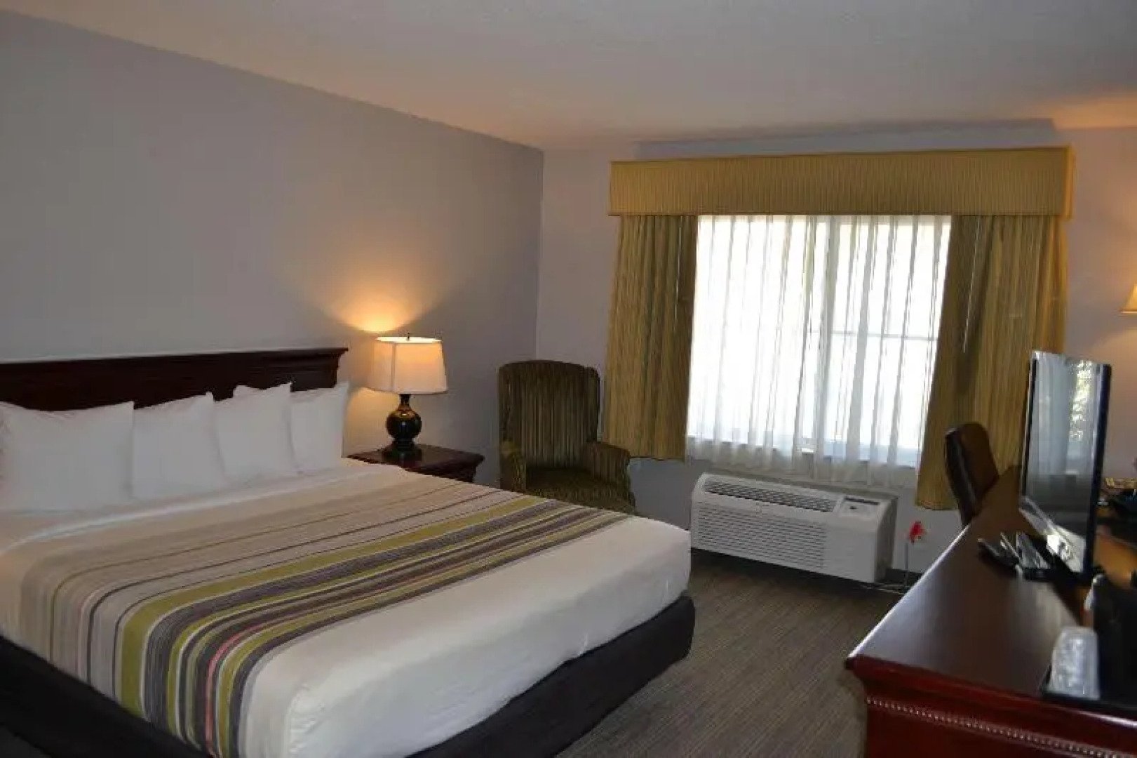 Country Inn & Suites Gurnee