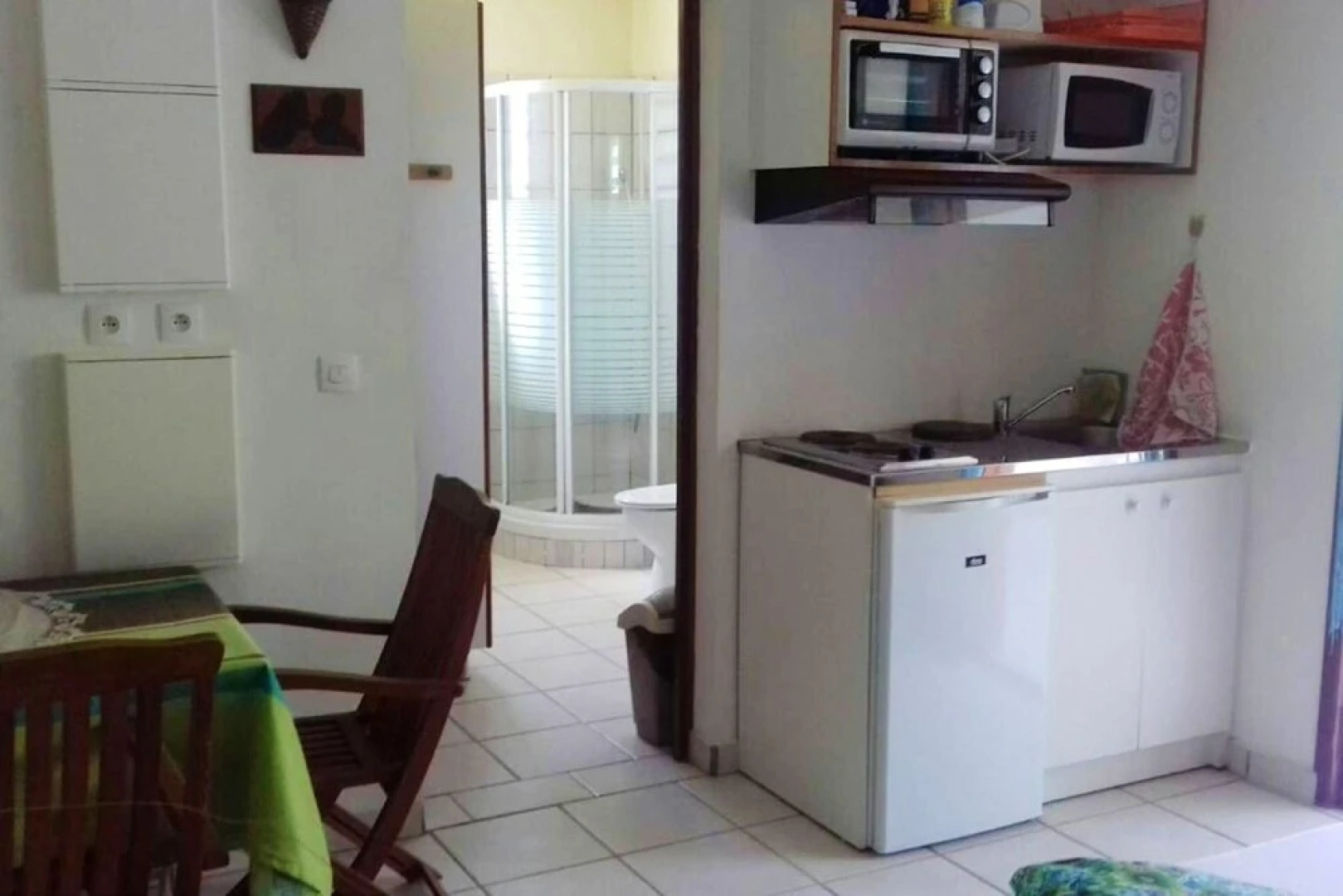 Studio In Petit Bourg With Enclosed Garden 3 Km From The Beach