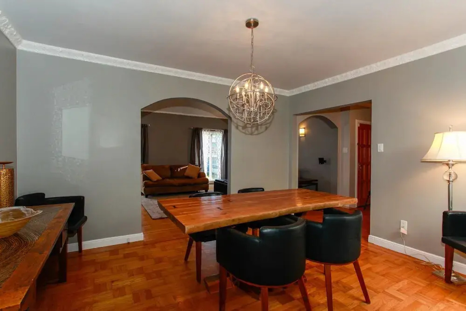 Stylish 2BR Sunset House W Parking by RedAwning