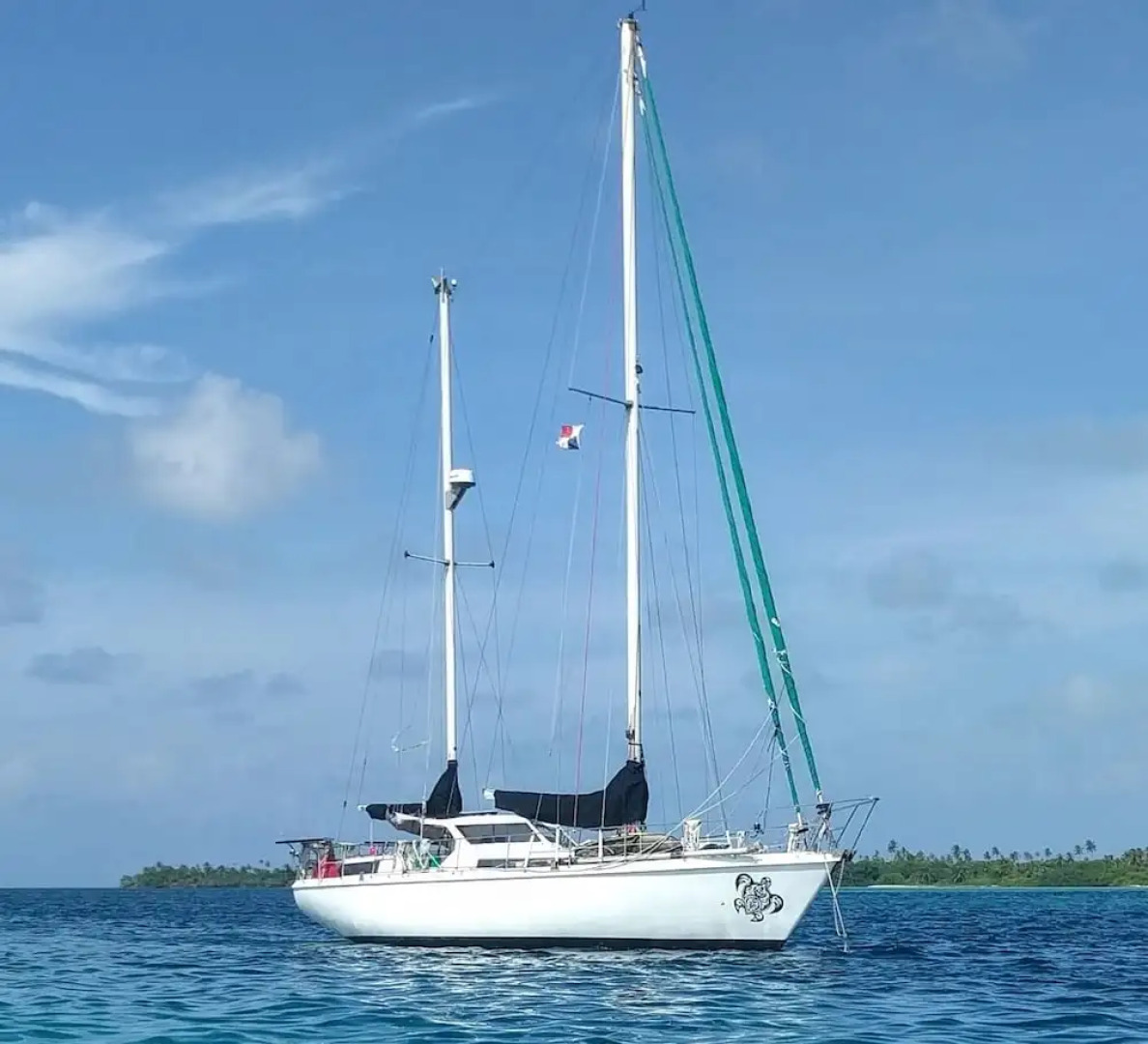Private Over-the-Water Cabin in San Blas including Meals