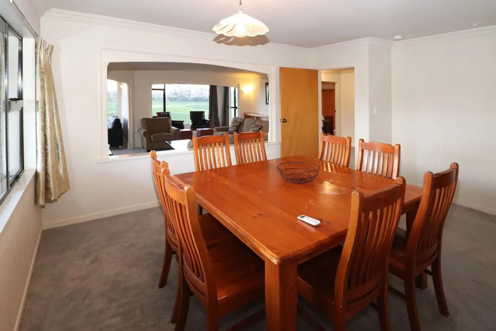 Luxury Country Views in Riverlea