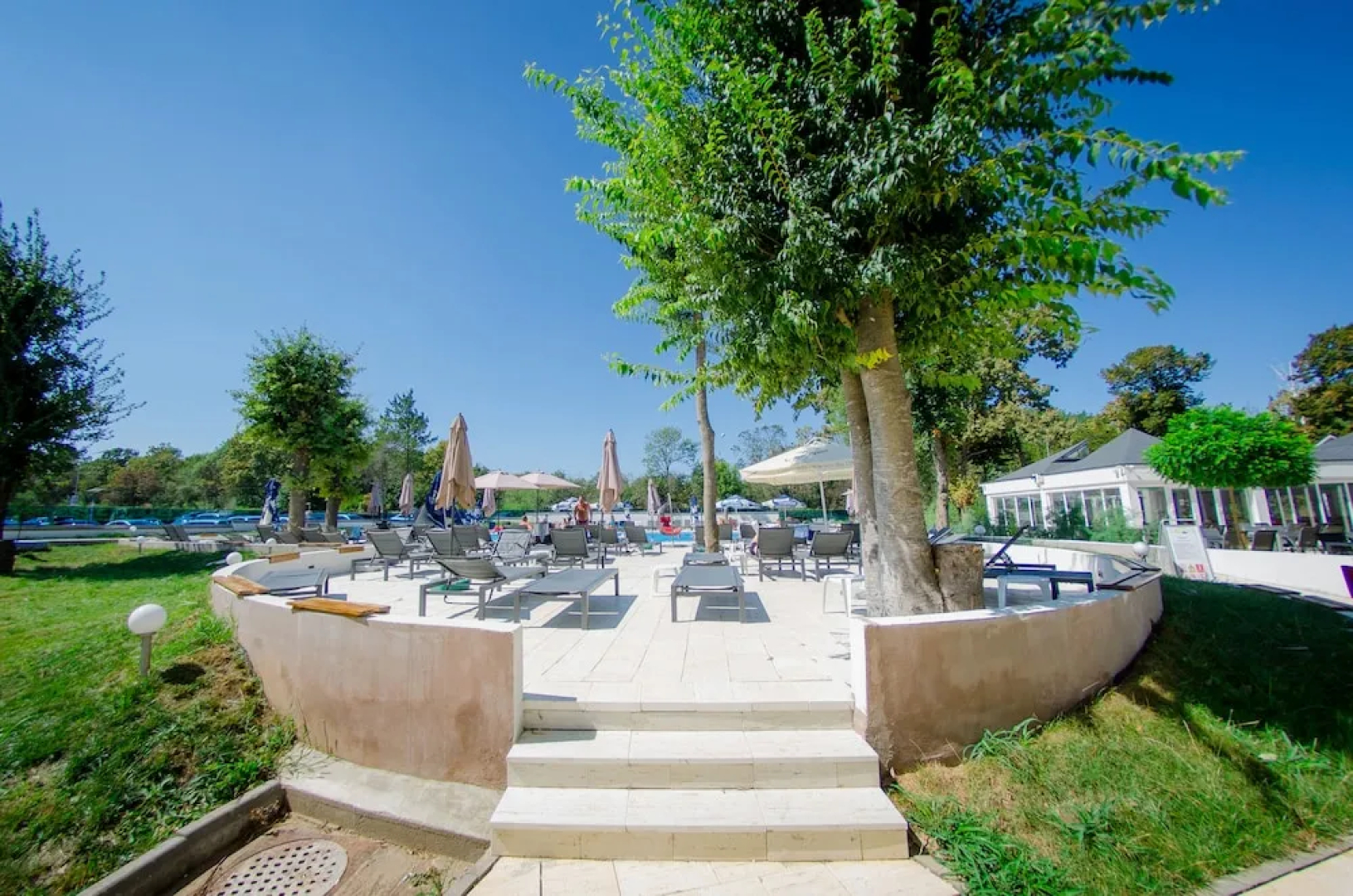 Apollo Hotel